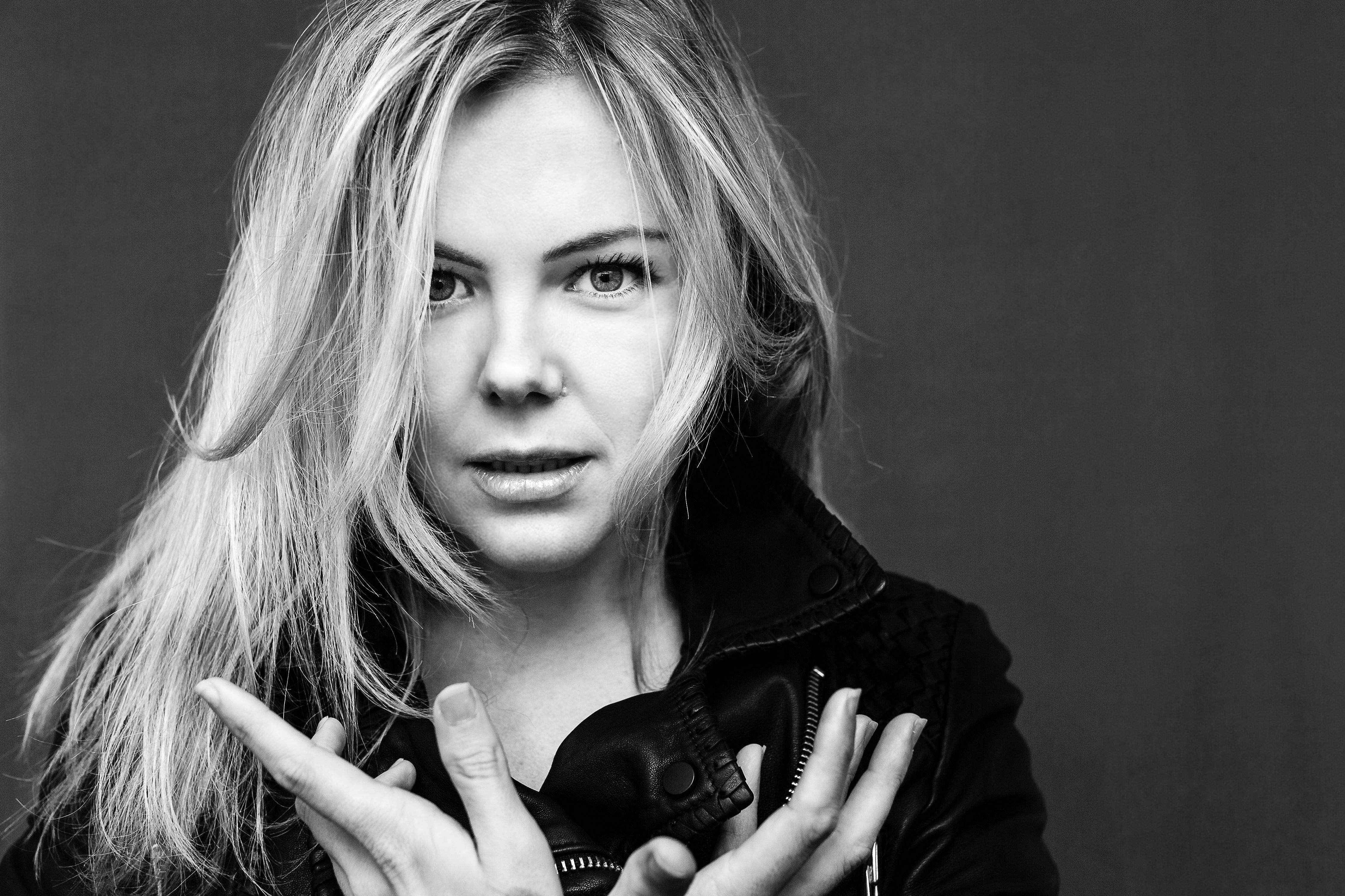 <p>Therapist Lauran Ware spent a month using ChatGPT as her therapist</p>