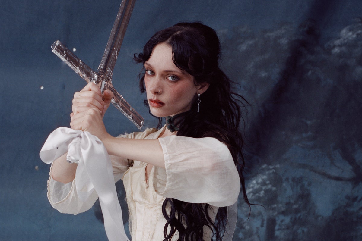 Holly Humberstone: 'Being pretty is currency for women. This doesn't apply to men'