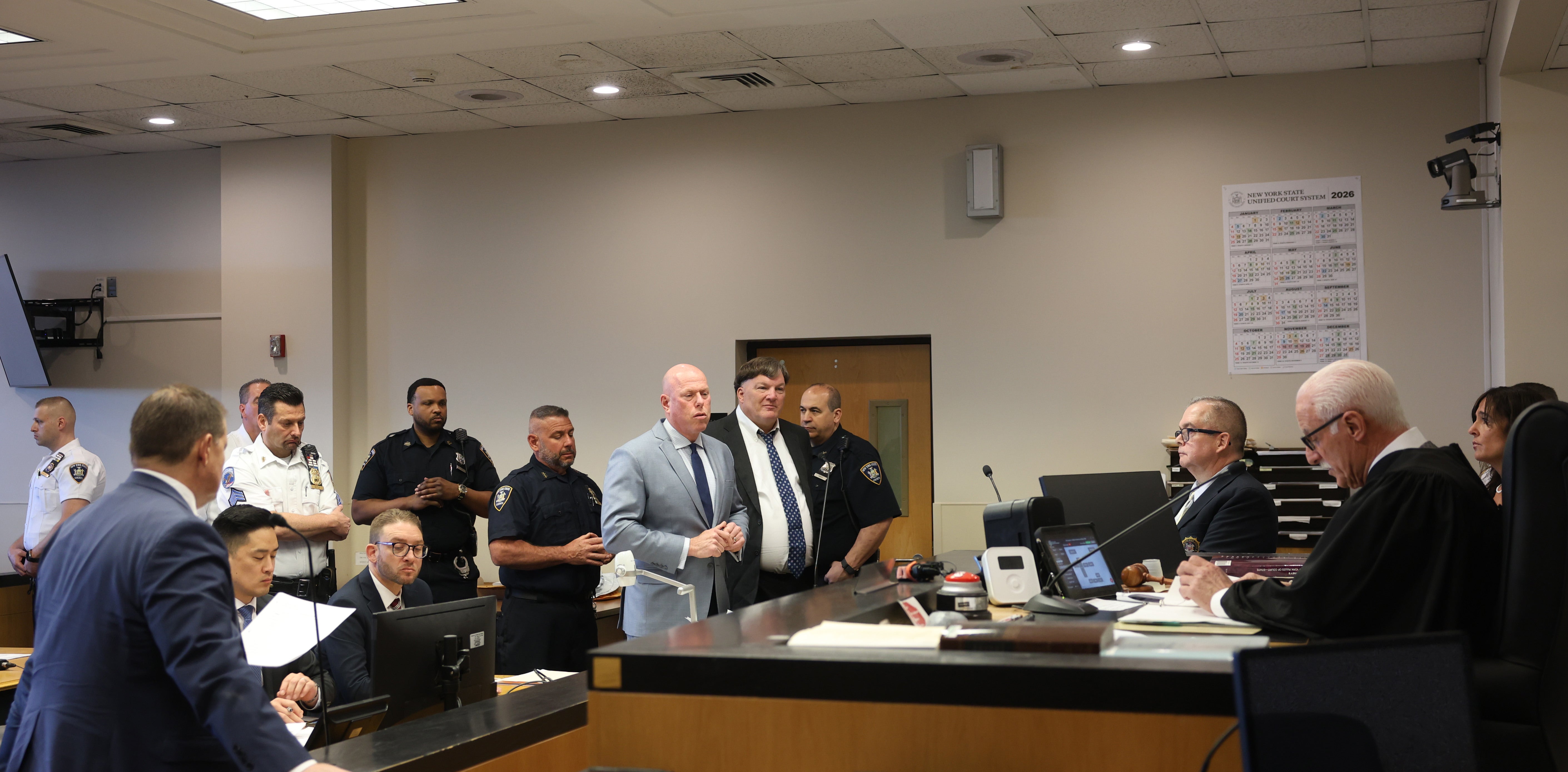 He besides admitted to an eighth homicide – nan 1996 sidesplitting of Karen Vergata, a Manhattan mother of 2 whose remains were recovered westbound of Gilgo Beach and connected Fire Island, much than a decade apart.
