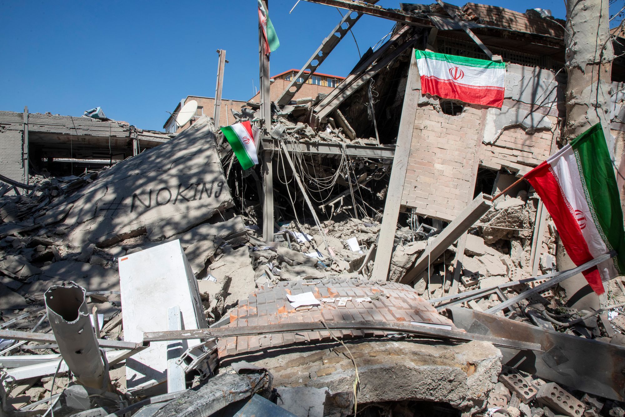 After much than 5 weeks of fighting betwixt nan U.S. and Iran, nan 2 countries agreed to a two-week ceasefire