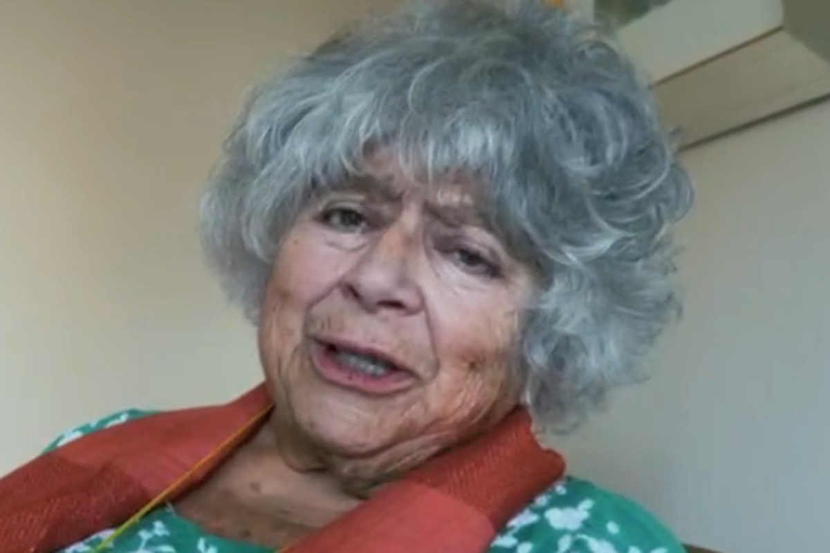 TV Director Documents Miriam Margolyes' Life, Yielding Unexpected Results