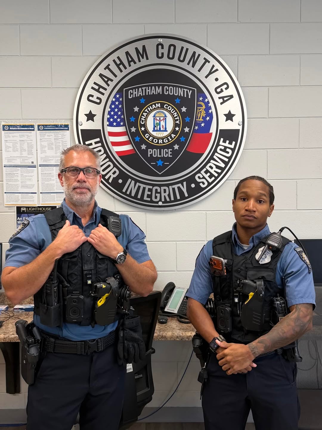 Georgia mom throws two children from balcony of burning home into arms of police officers waiting below