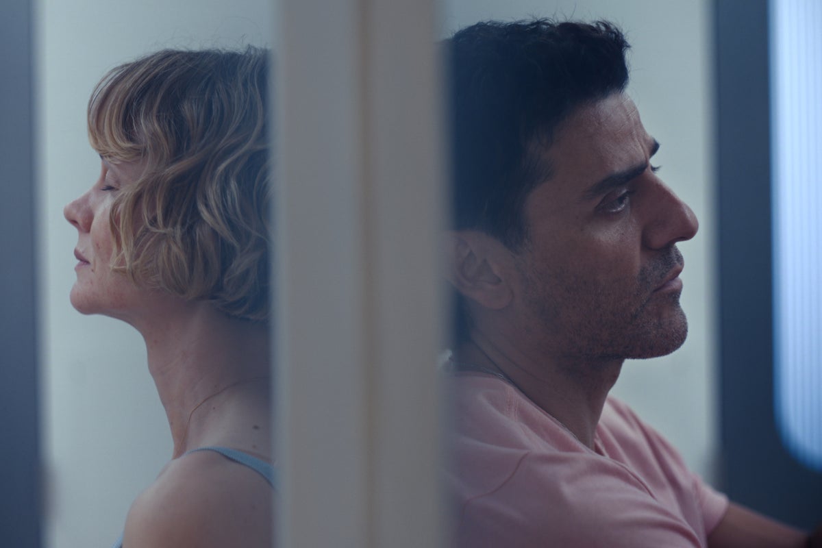 In Beef season 2, one couple screams, the other stays silent — both are in trouble In Beef season 2, one couple screams, the other stays silent — both are in trouble