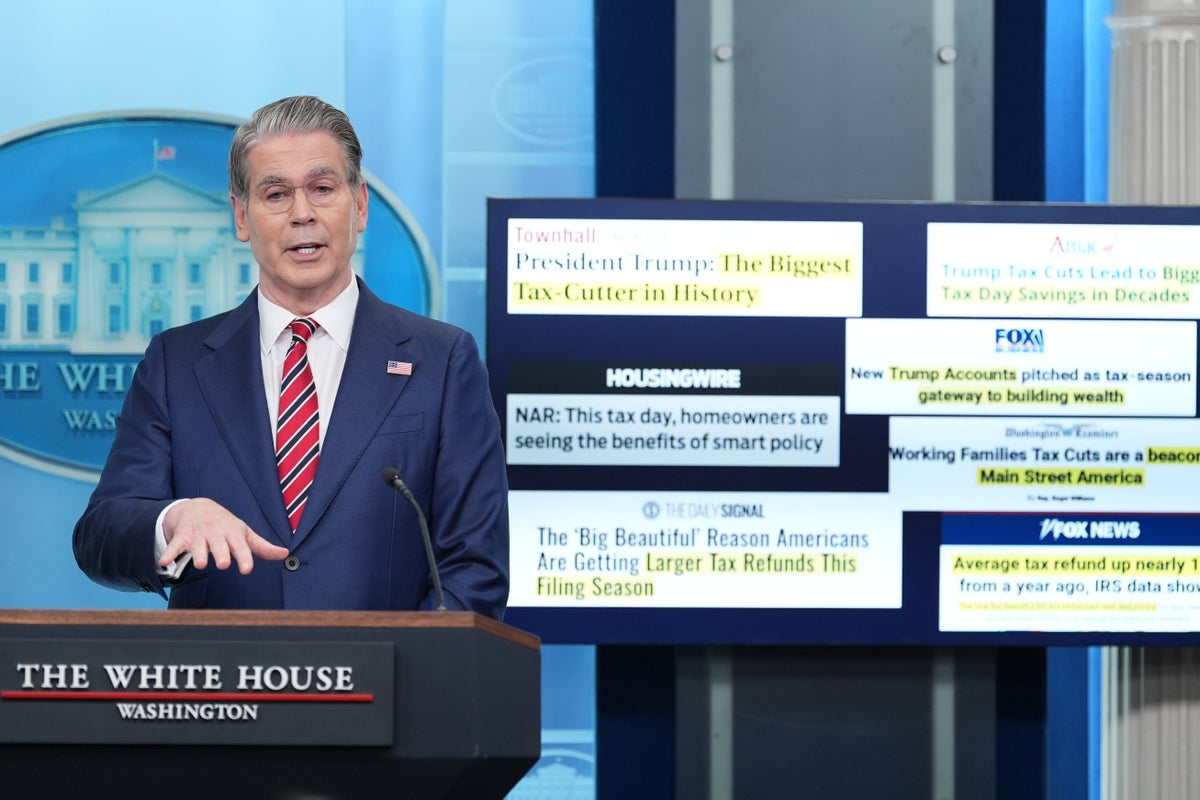 ‘Strait of Vermouth’: Democrats roast two Trump cabinet members with one Iran war post after Bessent’s press briefing botch