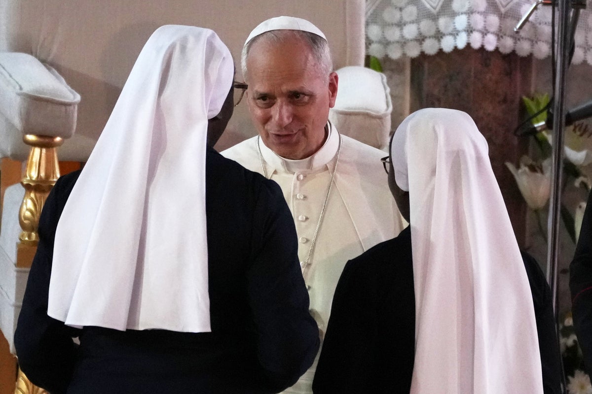 Archbishop of Canterbury latest to back Pope after scathing Trump attack