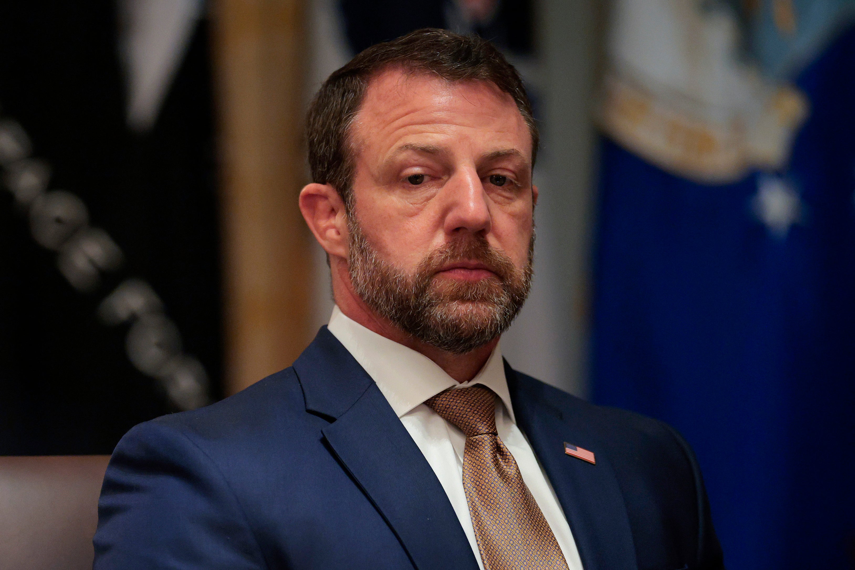 DHS Secretary Markwayne Mullin now faces a telephone to manus complete archiving related to Noem's occupancy