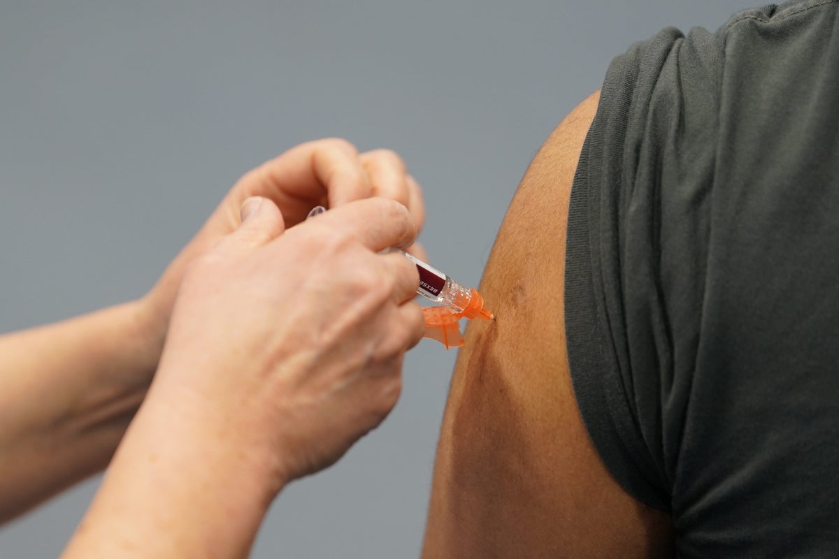 Who is eligible for the MenB vaccine? New one-off programme to protect vulnerable to be rolled out Who is eligible for the MenB vaccine? New one-off programme to protect vulnerable to be rolled out