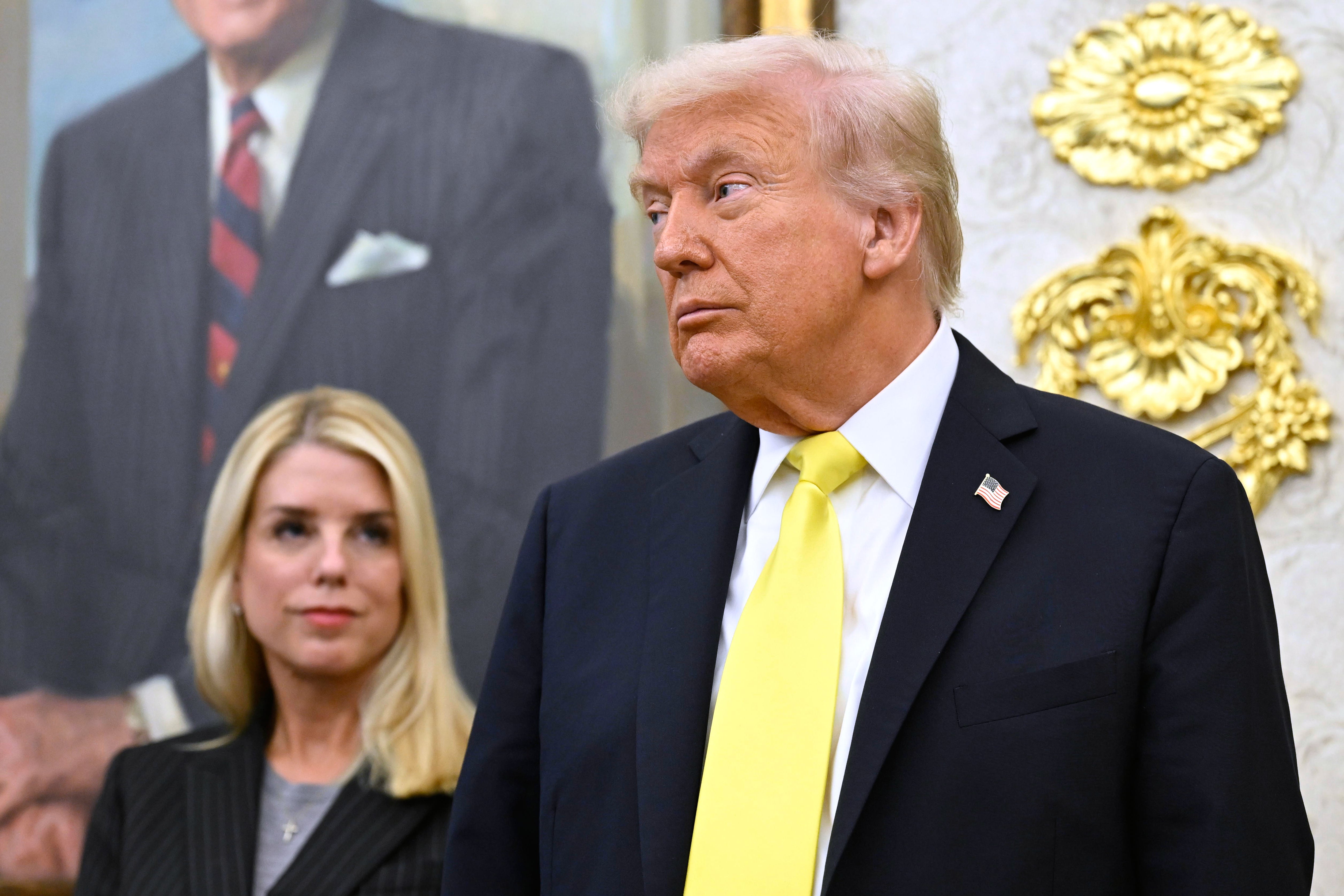 Democrats are threatening to clasp now-former Attorney General Pam Bondi successful contempt aft she refused to beryllium for a deposition pinch members of Congress astir DOJ’s Epstein probes and nan merchandise of nan Epstein files