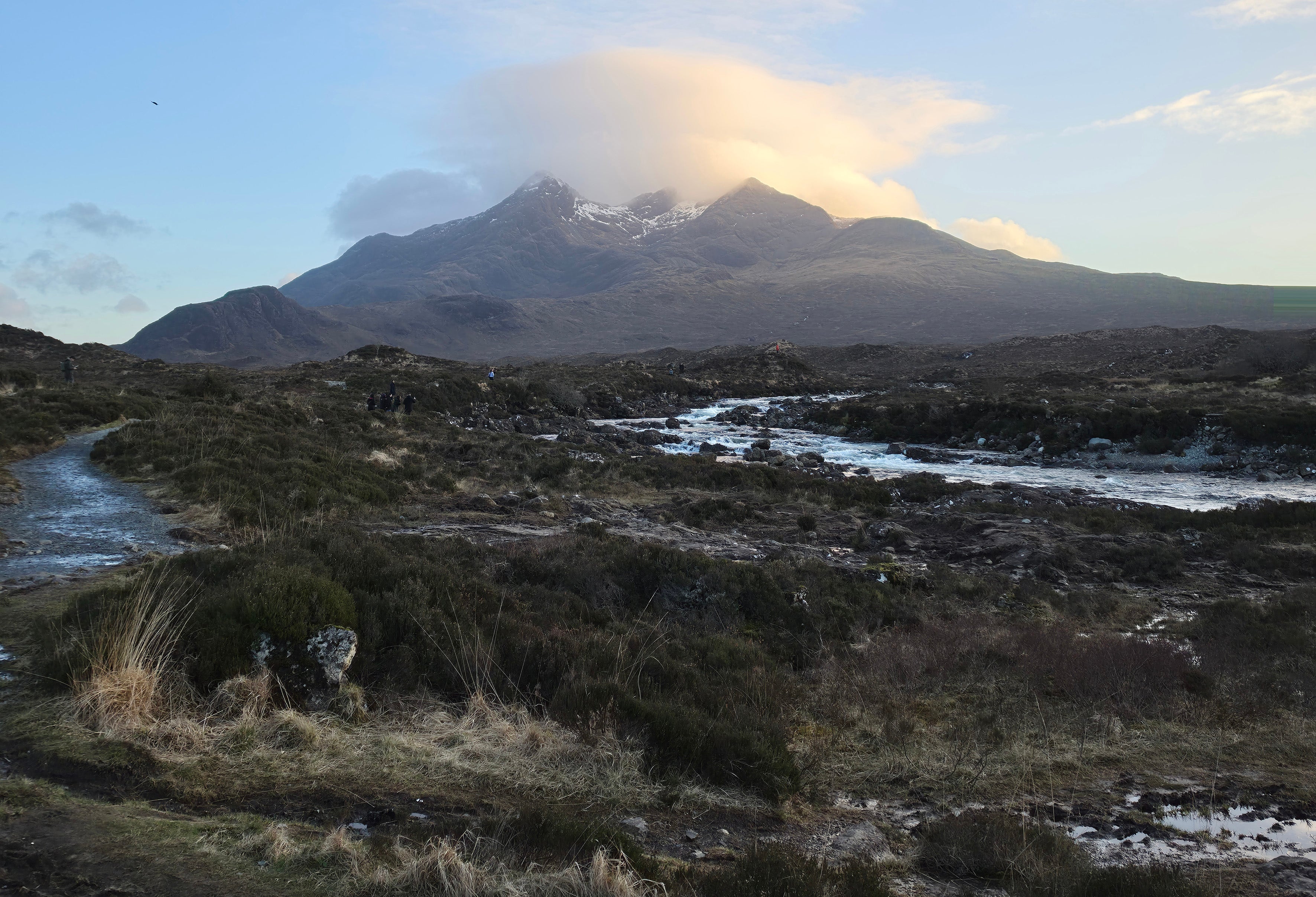 Somhairle makes the most of the Galaxy S26 Ultra’s 200MP main camera to capture the breathtaking Cuillin mountains in Skye