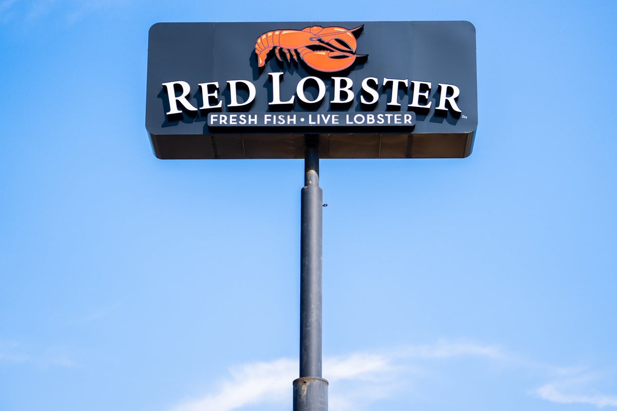 Red Lobster brings back its endless shrimp deal despite last round nearly driving company out of business