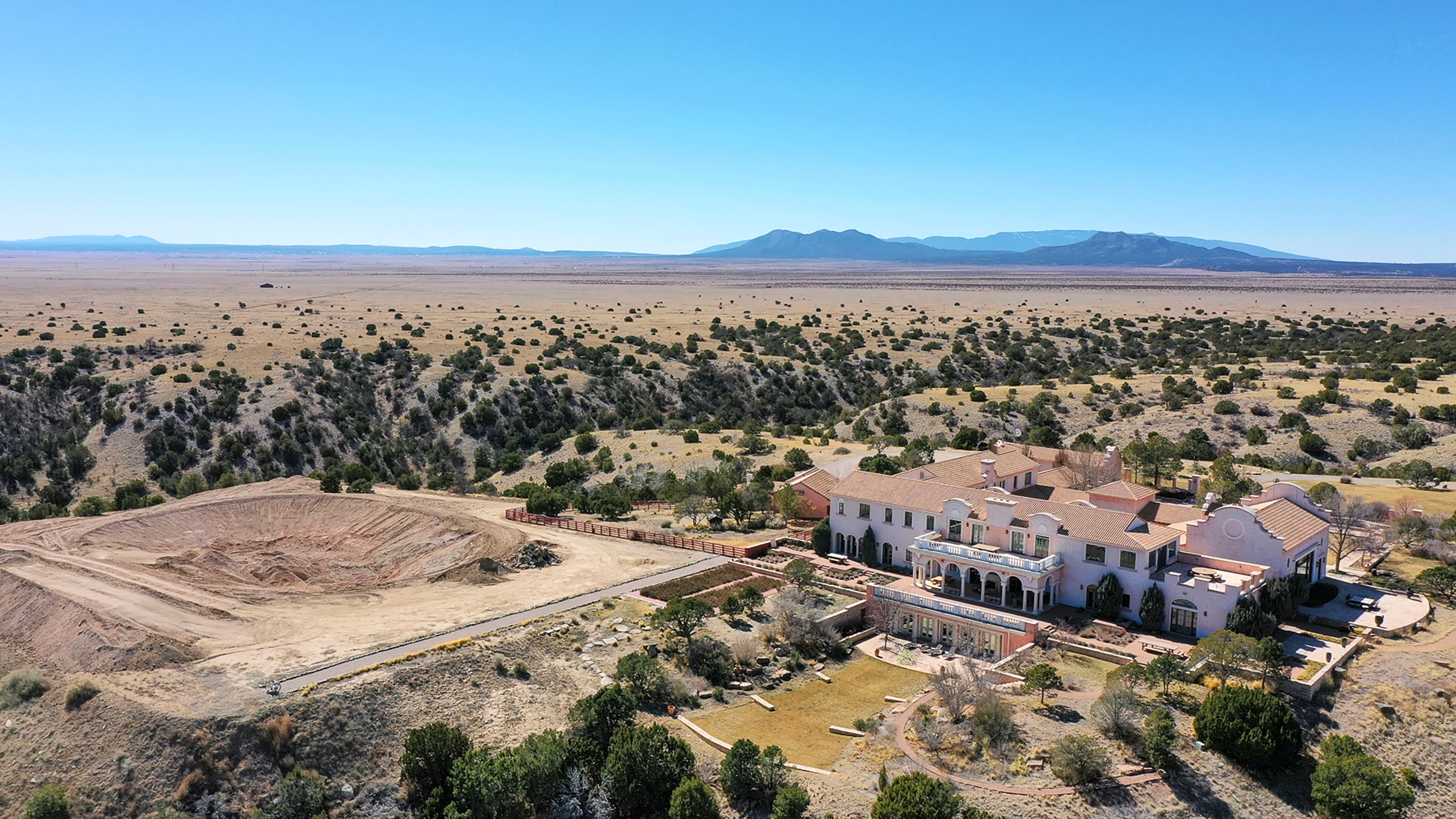 Jeffrey Epstein's Zorro Ranch successful Santa Fe, New Mexico