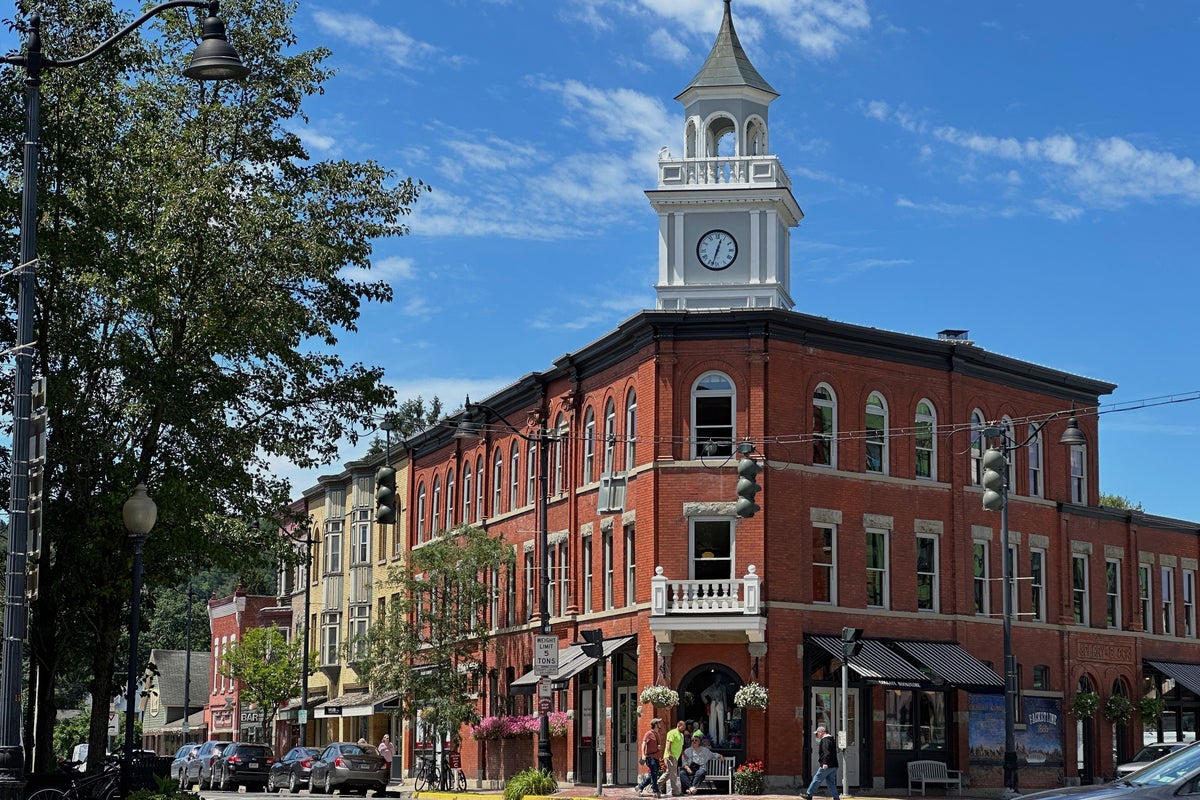 Upstate New York Man Pleads Guilty To Stealing More Than $50m In Ponzi Scheme