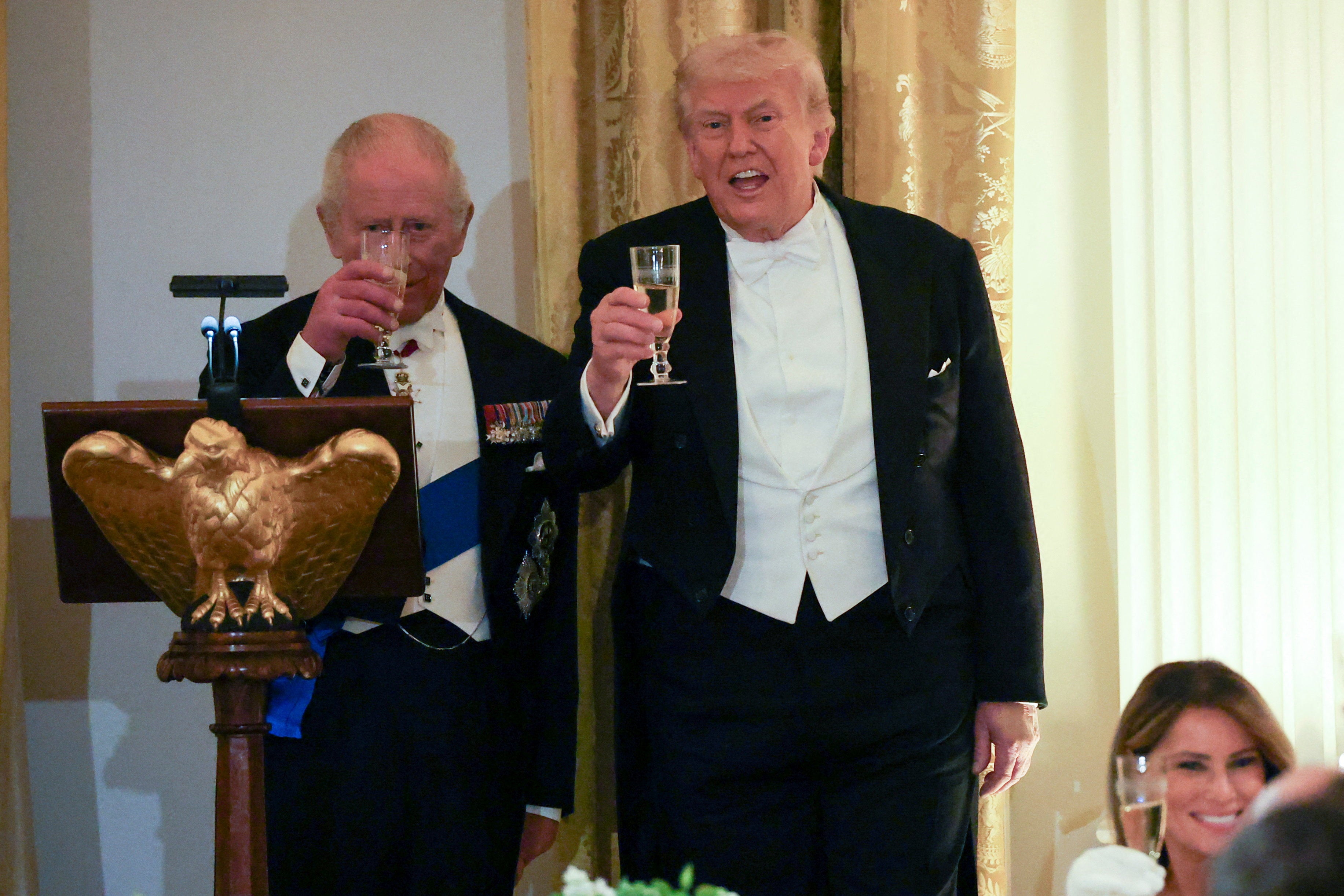King Charles and President Donald Trump raised a toast Tuesday evening astatine nan White House authorities dinner