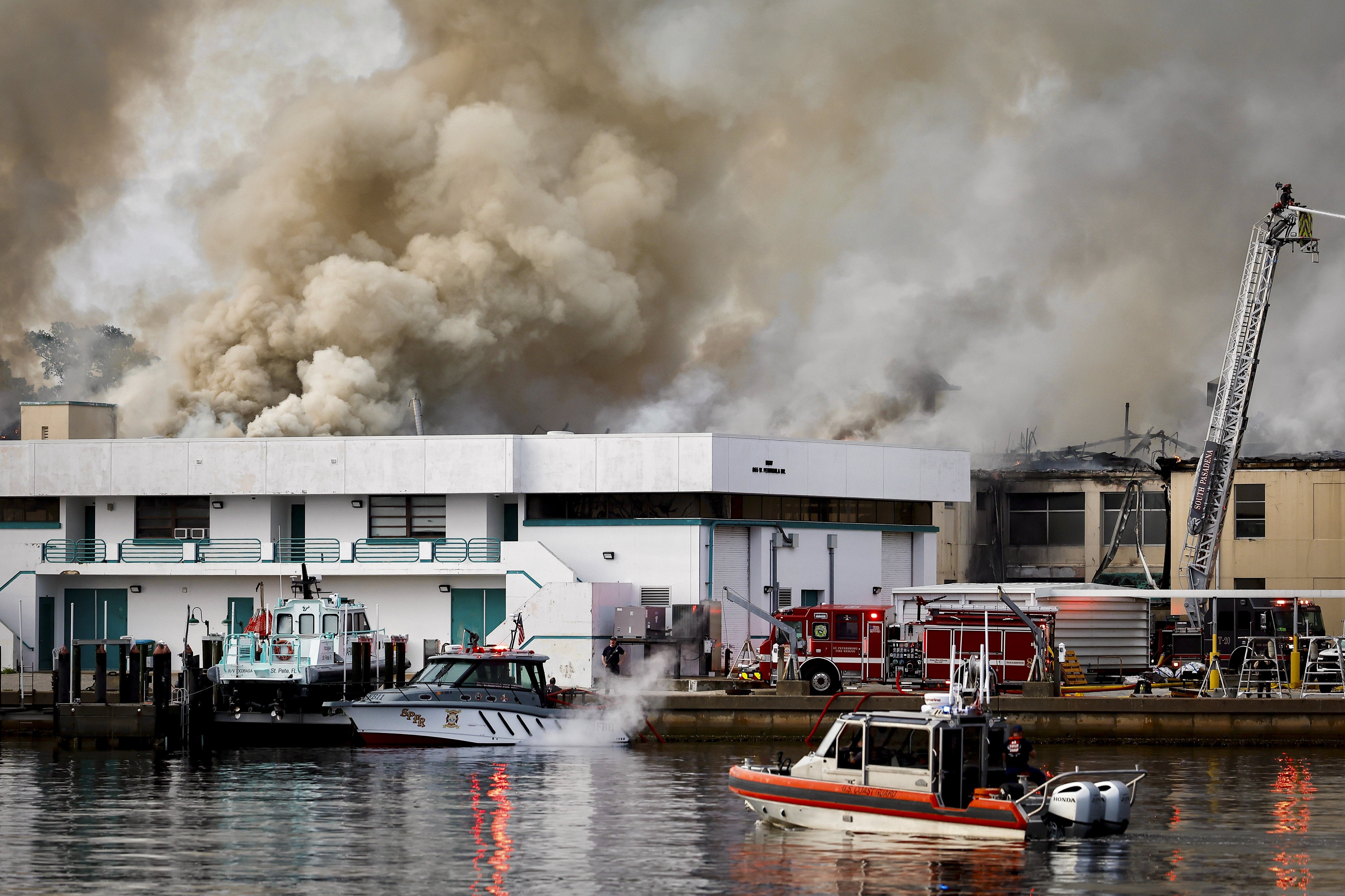 A occurrence caused by a lightning onslaught destroyed decades of investigation astatine nan University of South Florida College of Marine Science Laboratory