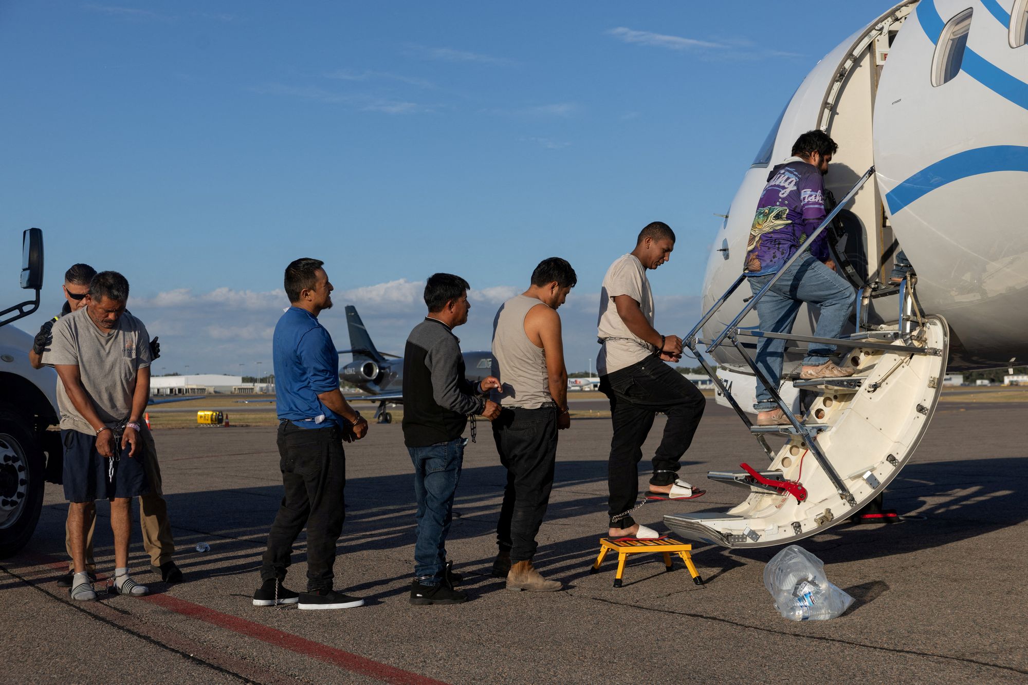 The Trump management routinely attacks national judges who norm against nan president’s wide deportation efforts while radically reshaping nan migration tribunal strategy and allegedly punishing migration judges who don’t deport accelerated enough