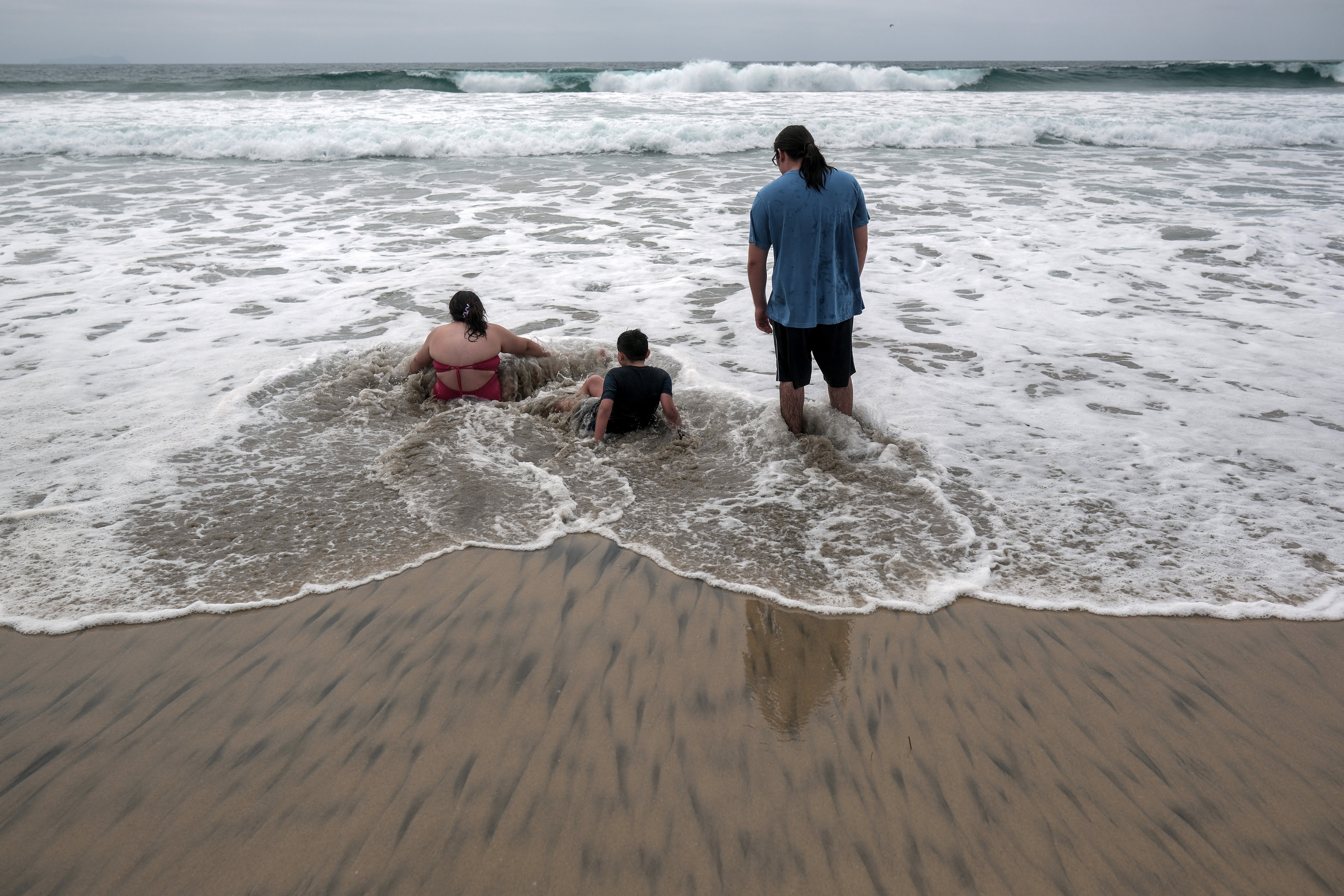 Coronado residents blasted some Mexico (where this photograph was taken) for nan sewage overflows and nan U.S. for not acting quickly capable to reside nan underlying infrastructure problems driving nan crisis