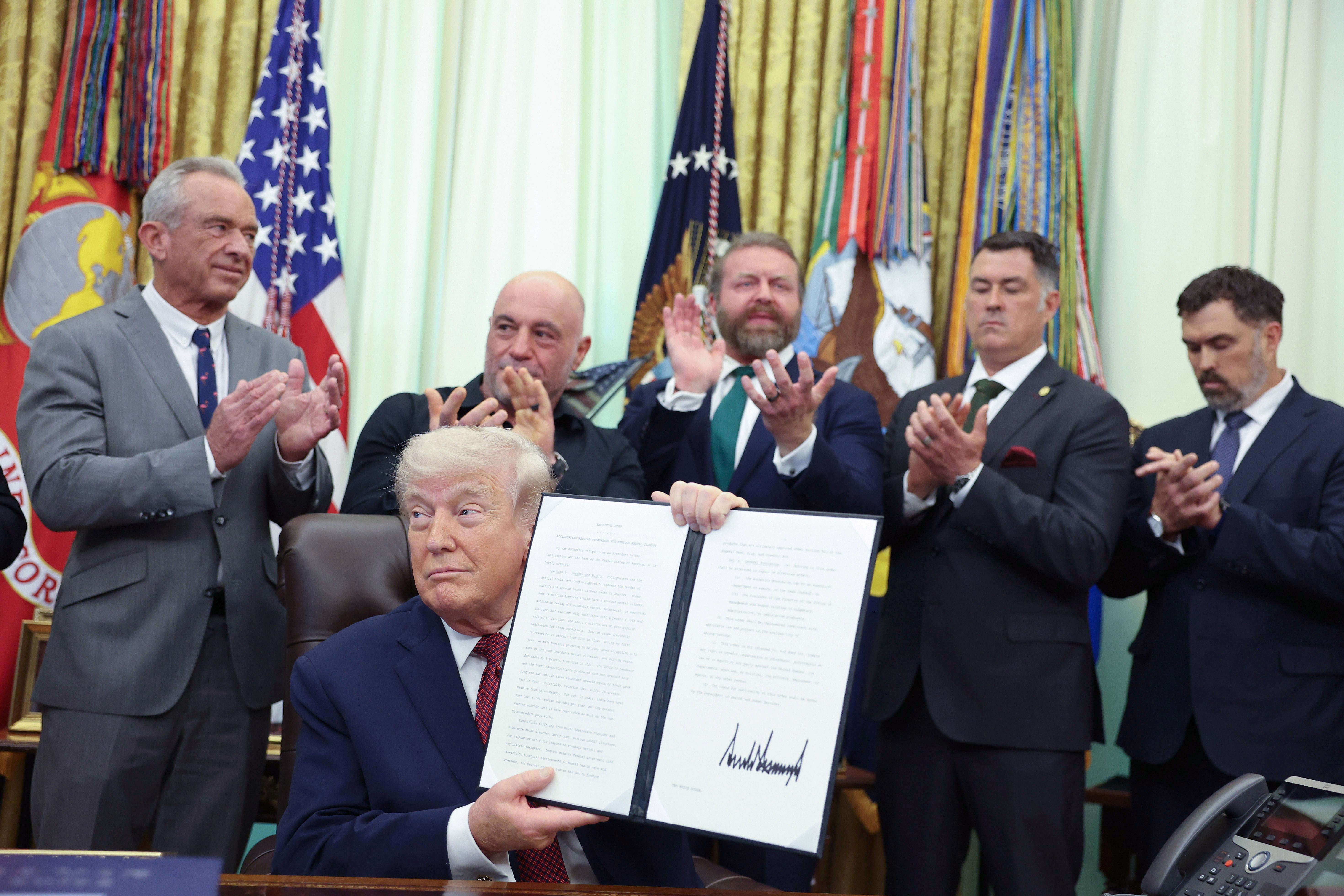 President Donald Trump signed an executive bid past period directing nan Food and Drug Administration to accelerate entree to psychedelics