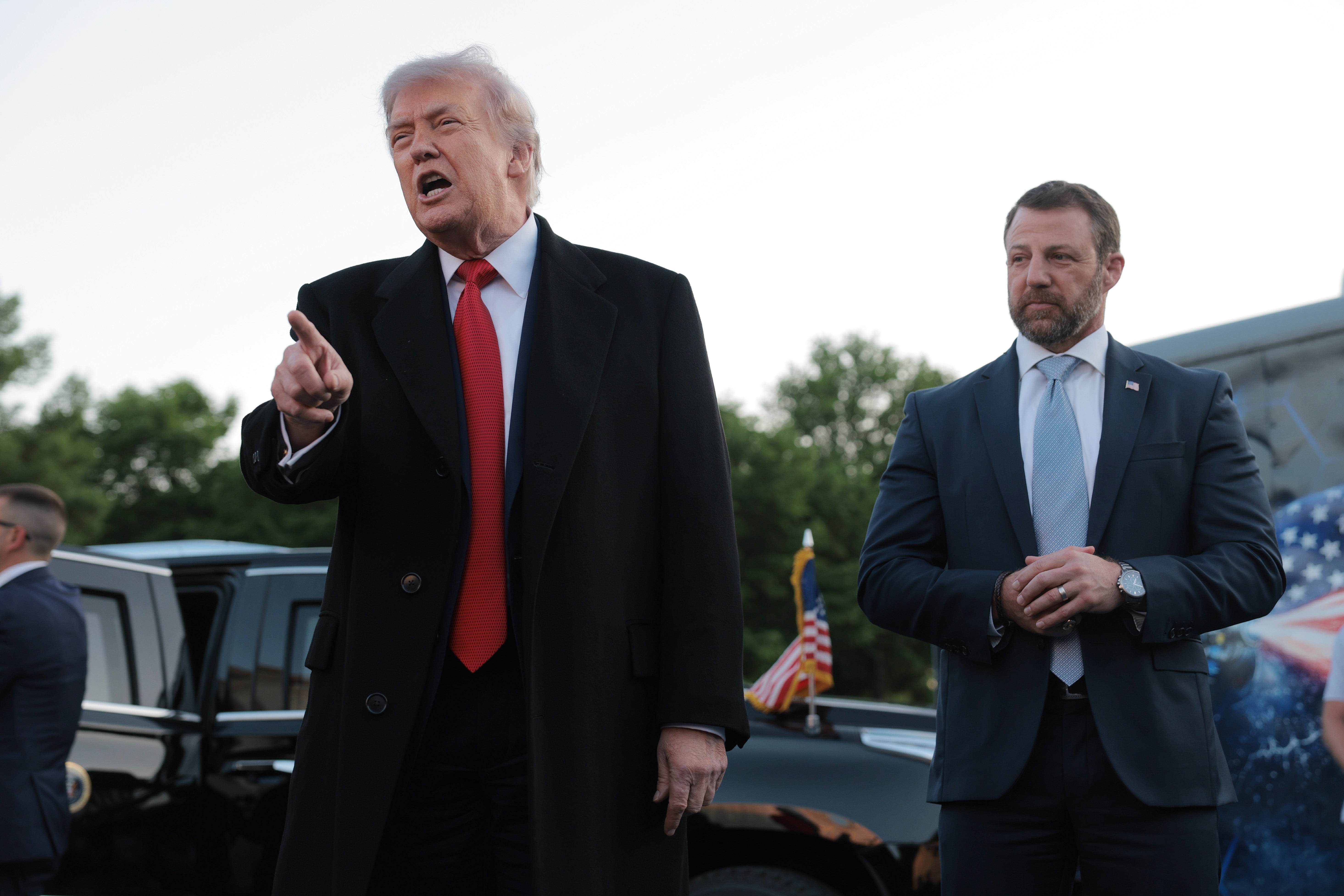 The Trump management has appointed Markwayne Mullin arsenic nan caller caput of nan Department of Homeland Security, but Miller and separator czar Tom Homan are reportedly considered nan powerfulness centers connected migration policy
