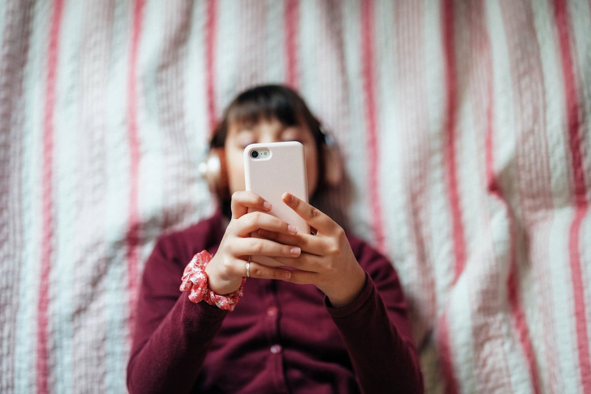 #BrainUp Daily Tech News - (Tuesday, August 11ᵗʰ) 27 35. California wants to ban AI therapists as thousands turn to chatbots for healthcare