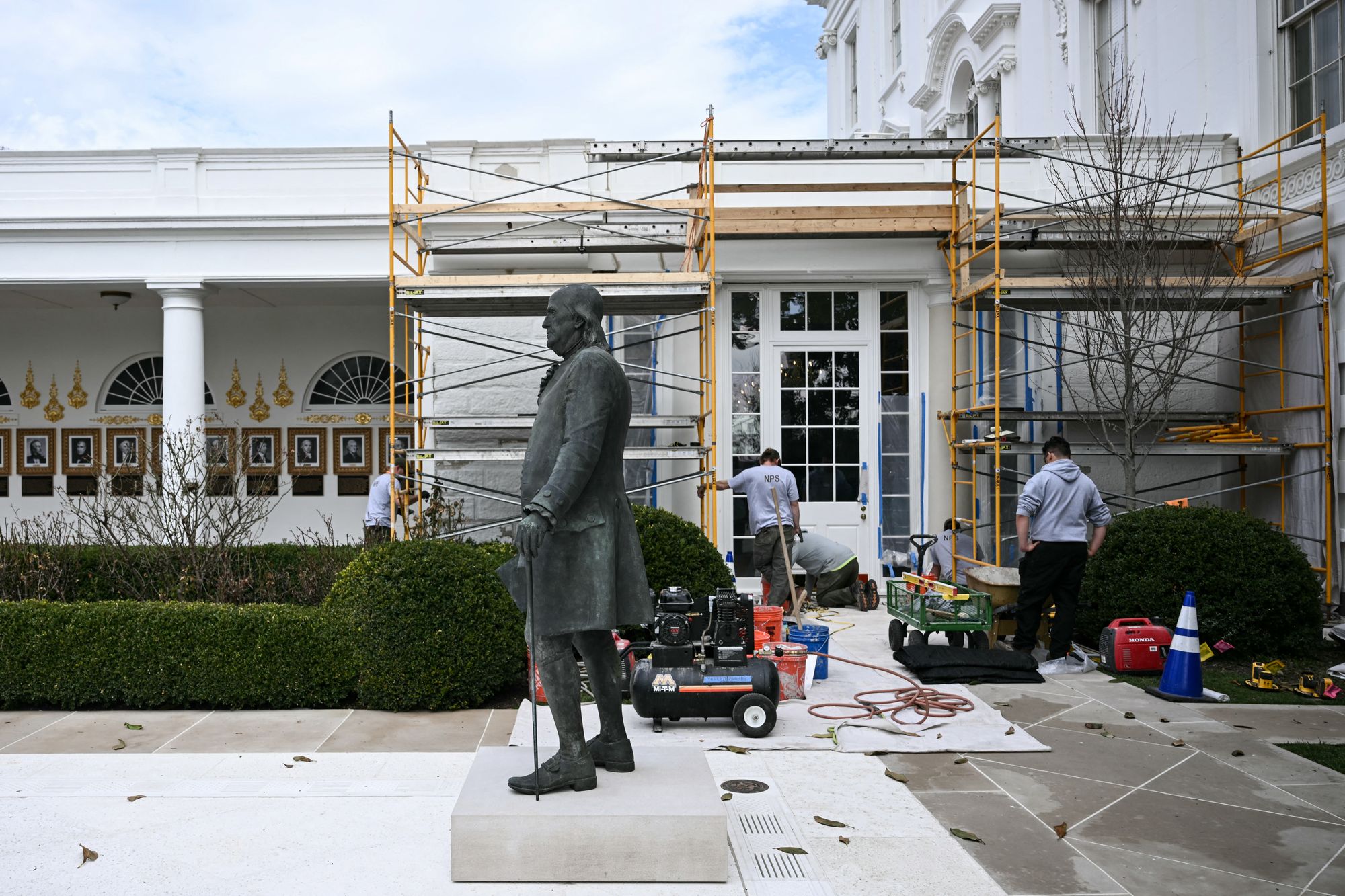 The plot will characteristic ‘historical figures’ of awesome importance, according to nan National Endowment for nan Humanities. A statue of Benjamin Franklin is seen present extracurricular nan West Wing