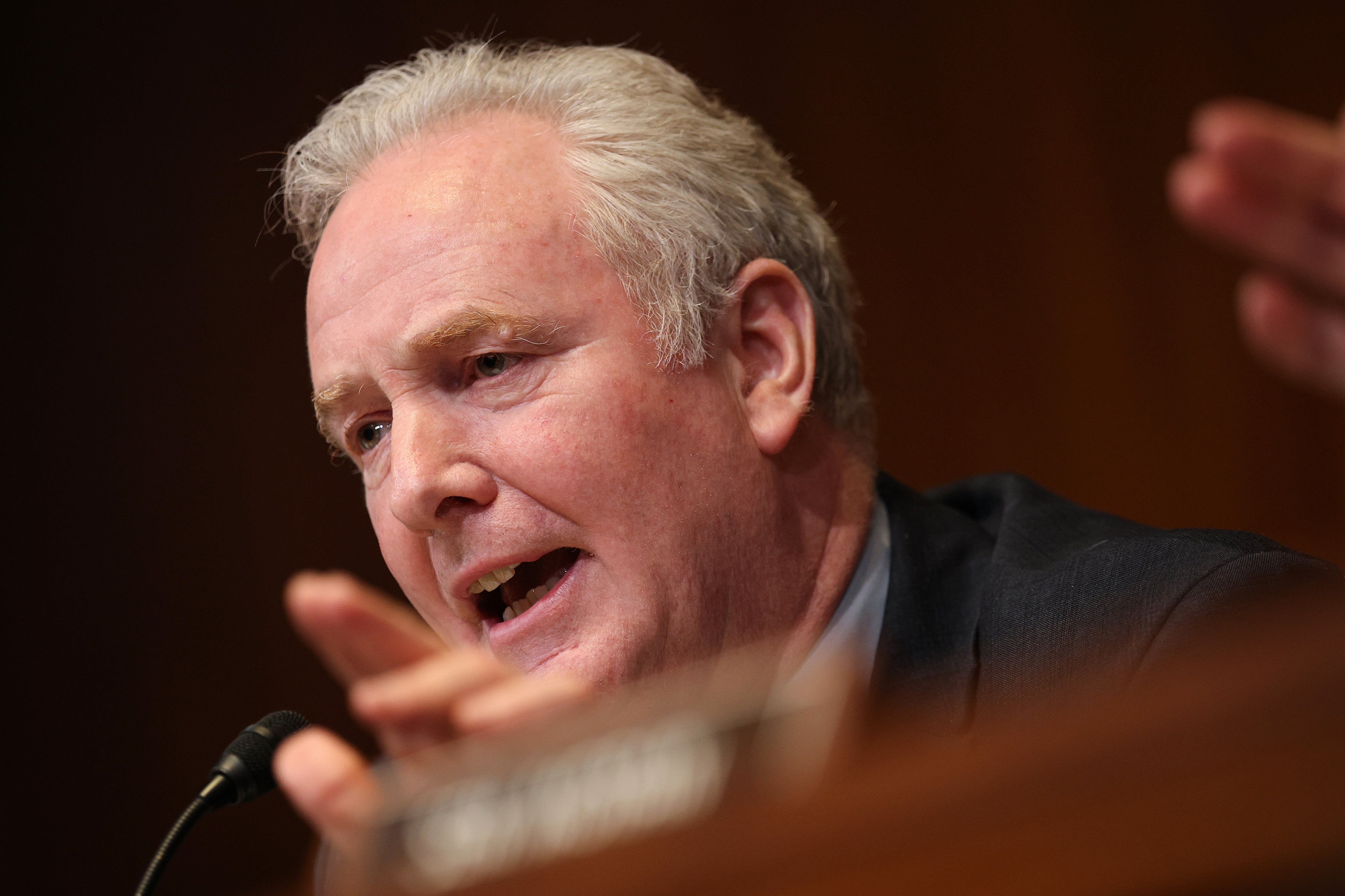Kash Patel fought pinch Sen. Chris Van Hollen complete reports of his dense drinking connected Tuesday