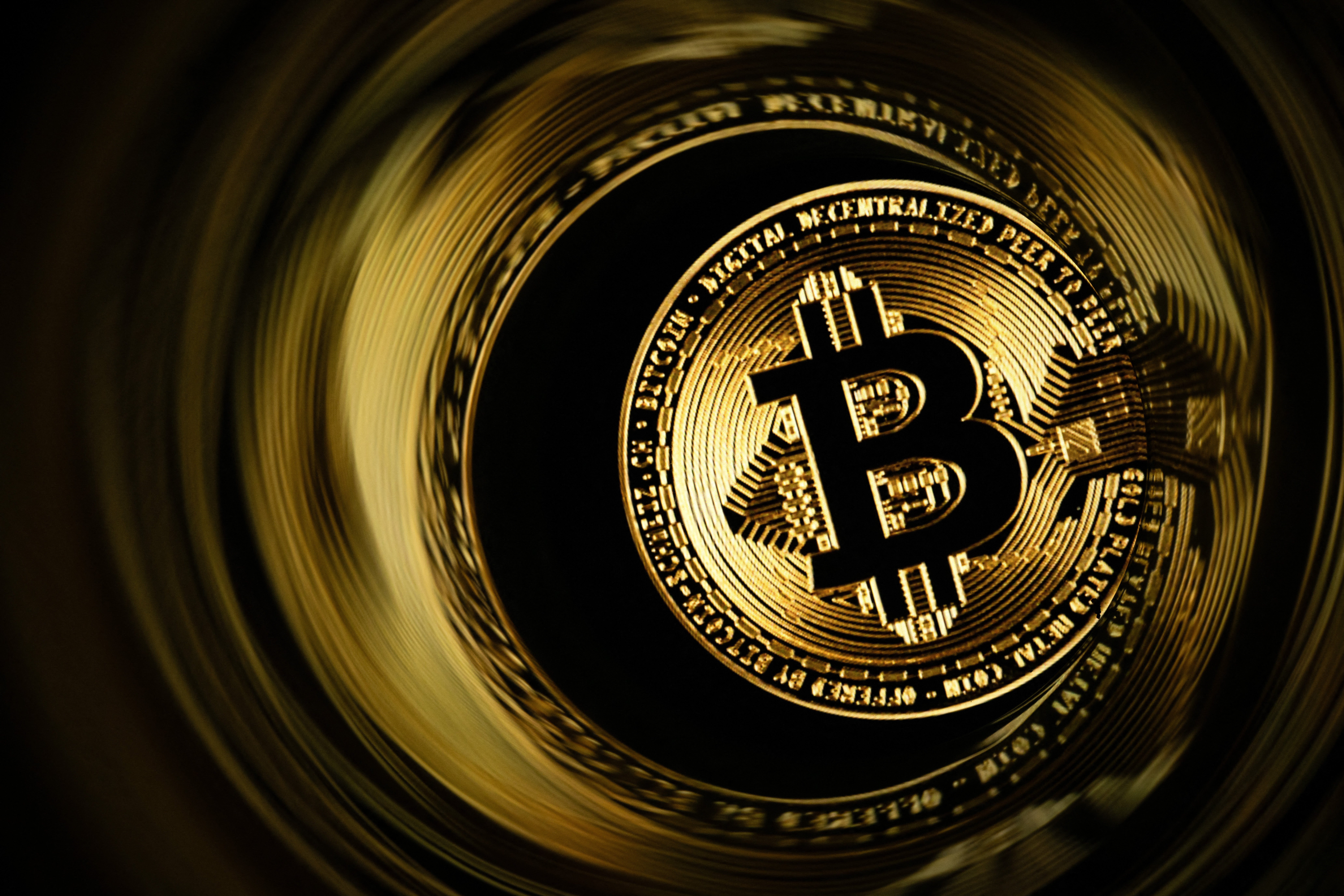 A California crypto owner was robbed of $6.5 million by gun-wielding suspects who were posing as delivery drivers, prosecutors have said. Three men, Elijah Armstrong, Nino Chindavanh, and Jayden Rucker, all from Tennessee, were indicted by a grand jury Monday and charged with conspiracy to commit robbery and kidnapping