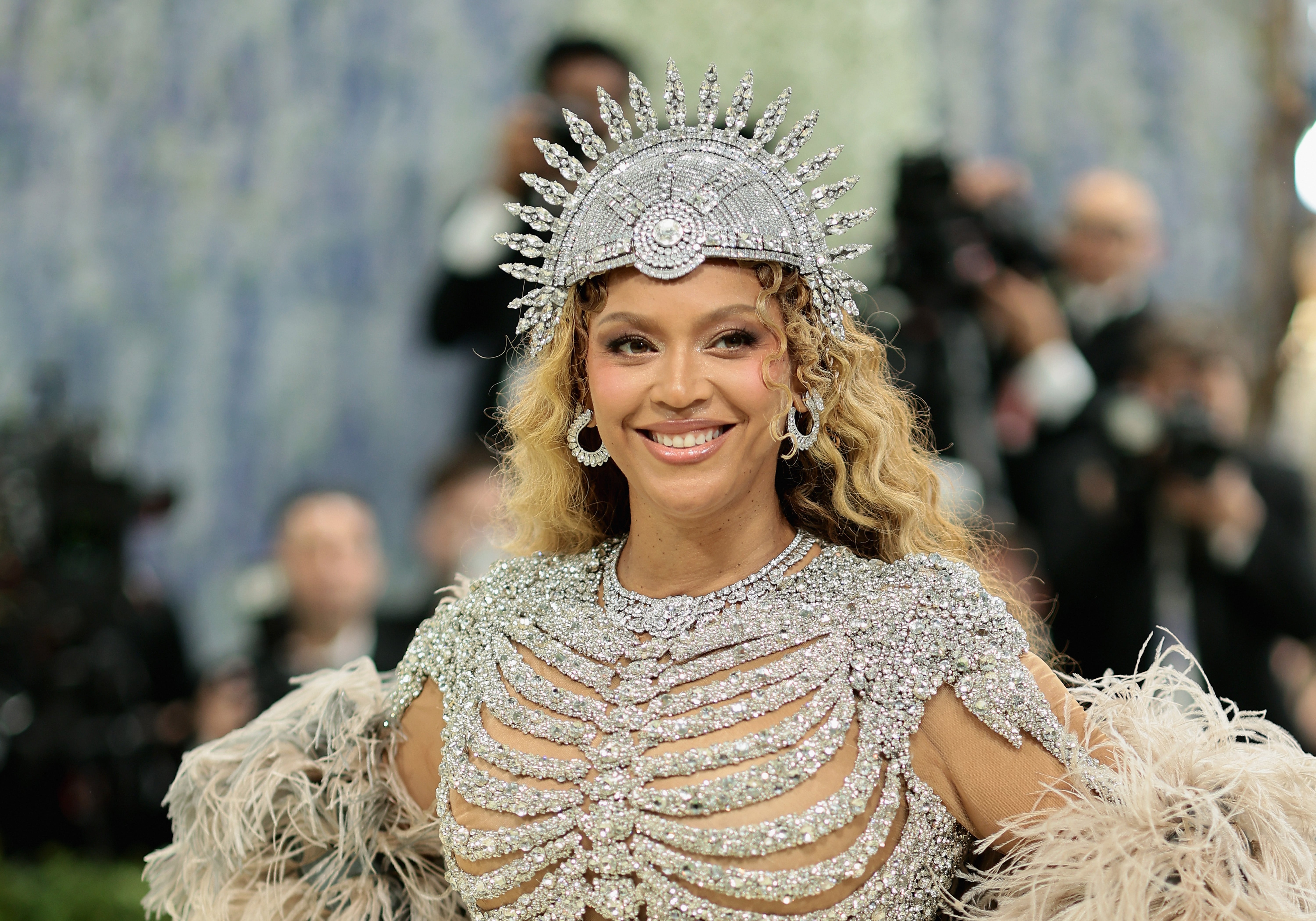 https://static.the-independent.com/2026/05/13/07/2274570296.jpg?trim=53,294,688,517&width=1200&height=800&crop=1200:800