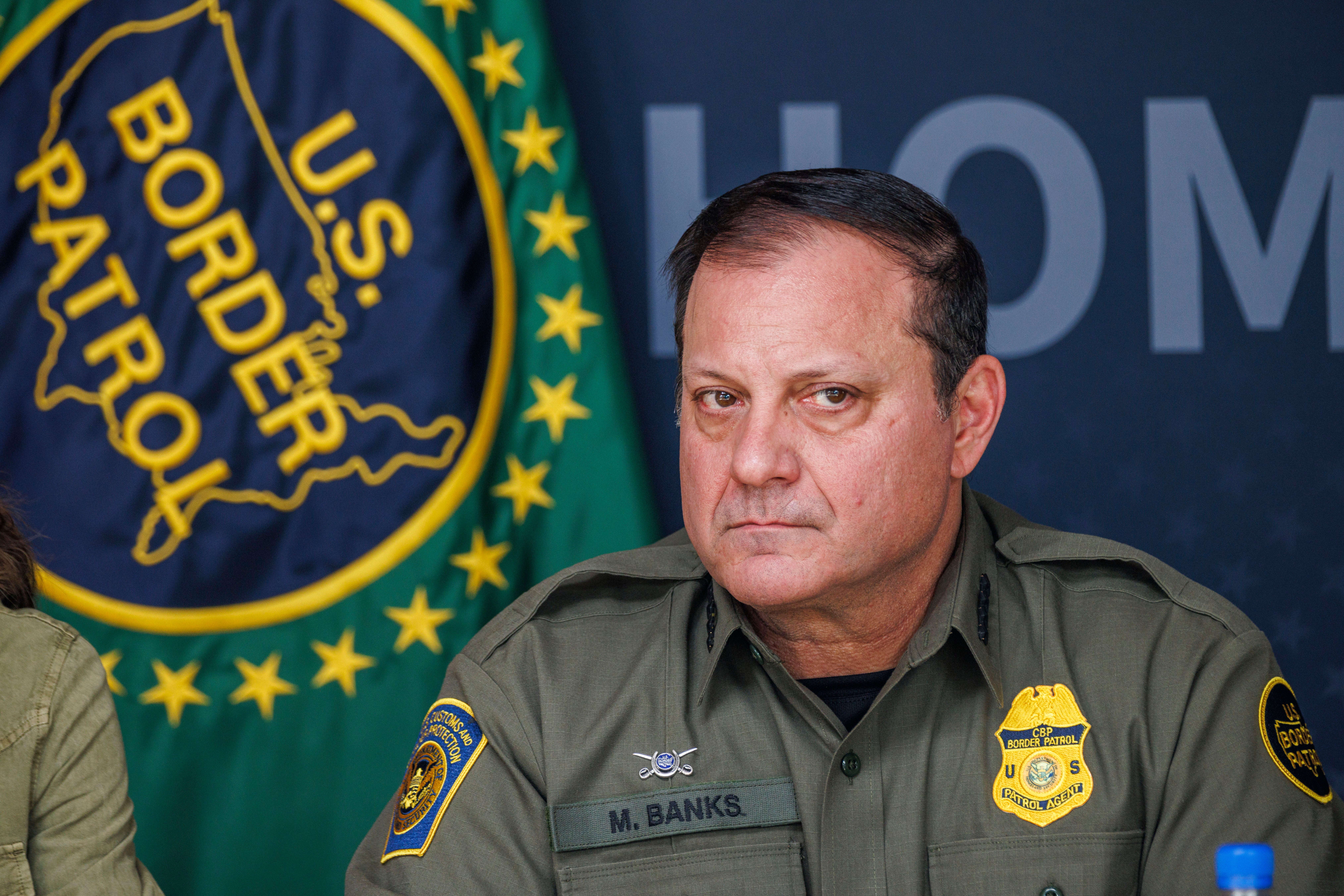 Donald Trump’s Border Patrol main Mike Banks is retiring from nan agency, which he has led nether Trump since January 2025. He is astatine slightest nan 5th Homeland Security charismatic to time off nan agency successful caller weeks