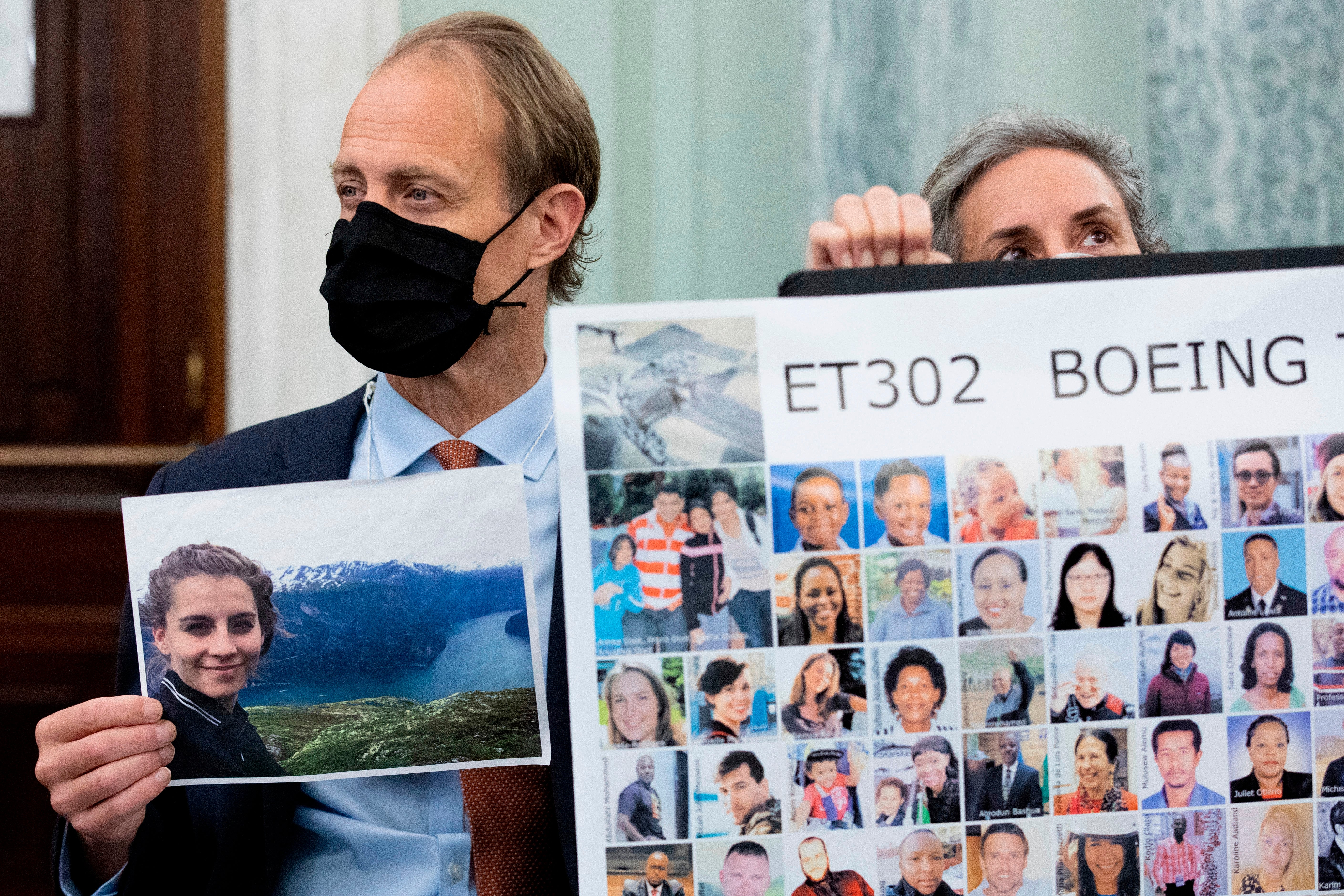 Michael Stumo, holding a photograph of his girl Samya Stumo, and his woman Nadia Milleron, beryllium down FAA Administrator Steve Dickson during a Senate Committee