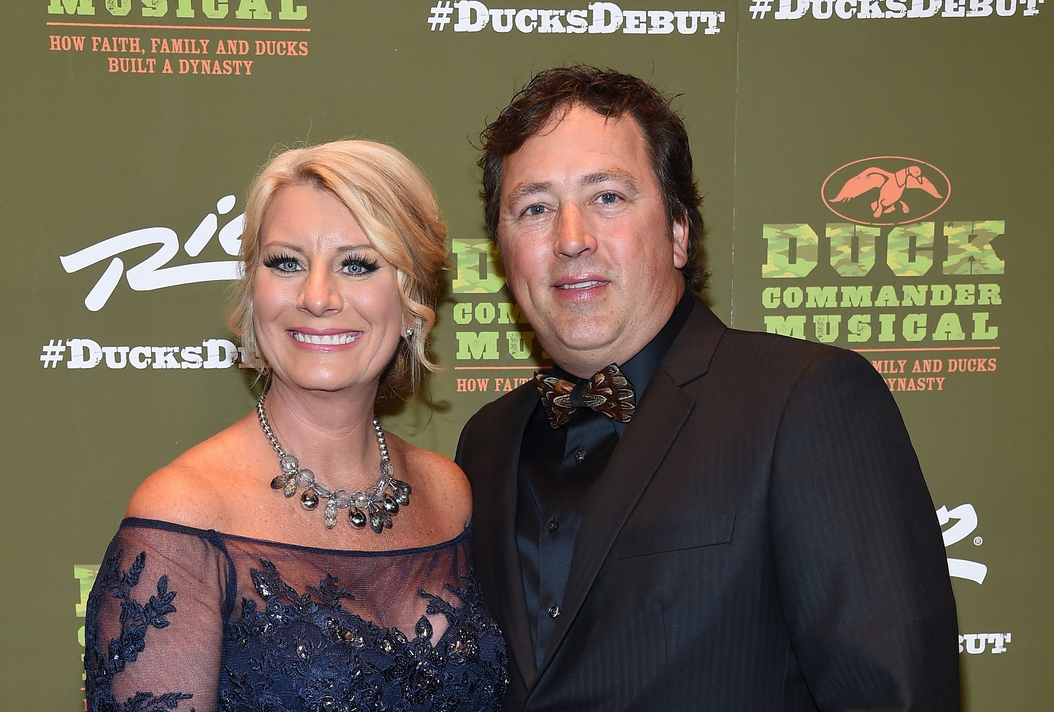 https://static.the-independent.com/2026/05/15/20/28/Lisa-and-Al-Robertson.jpeg?trim=9,0,10,0&width=1200&height=800&crop=1200:800