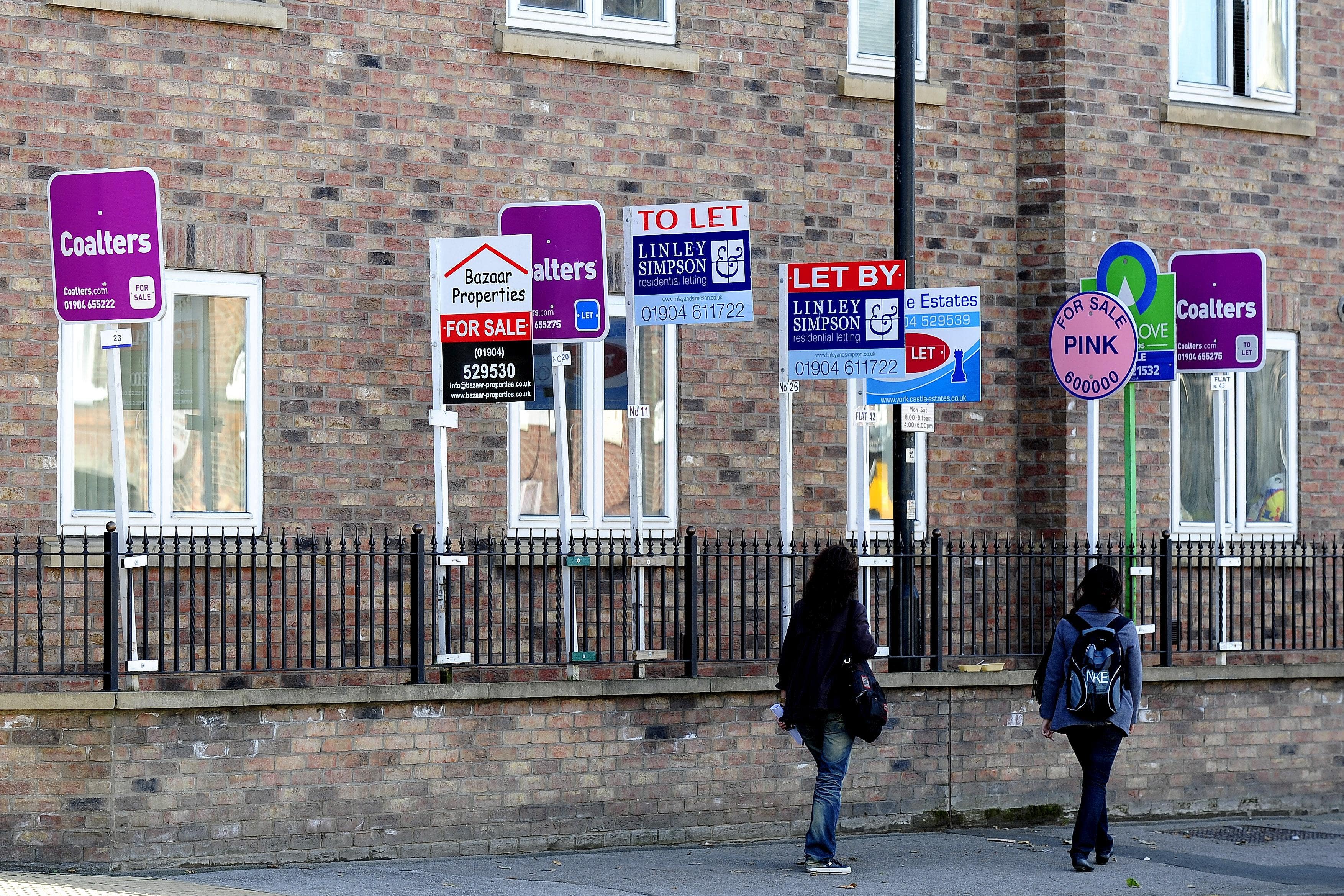 The average house now costs 1.7 times the price of a typical apartment