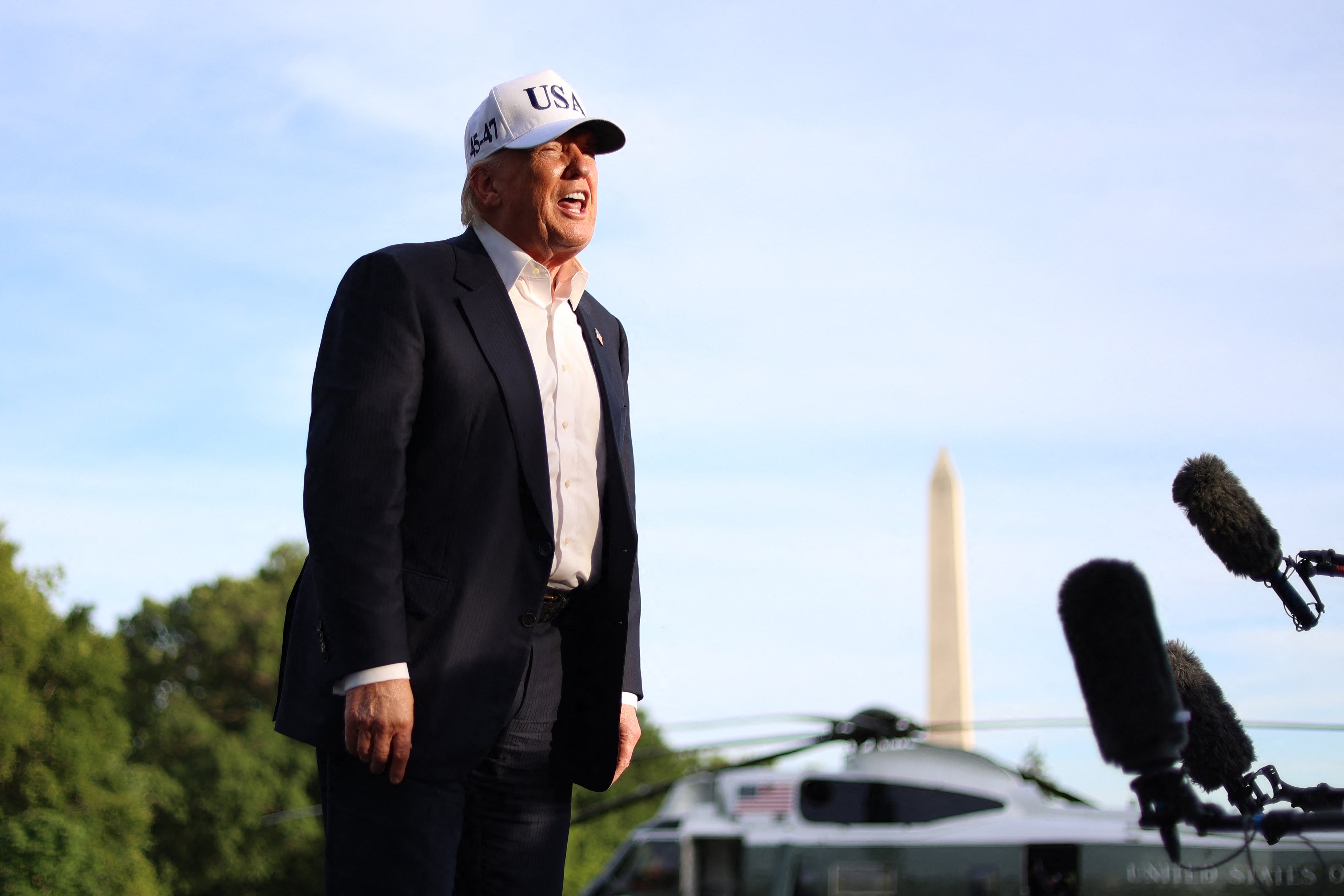 In a caller interview, President Donald Trump said he's still upset astir nan Supreme Court's tariff ruling, complaining he now has to refund 'people who dislike us'