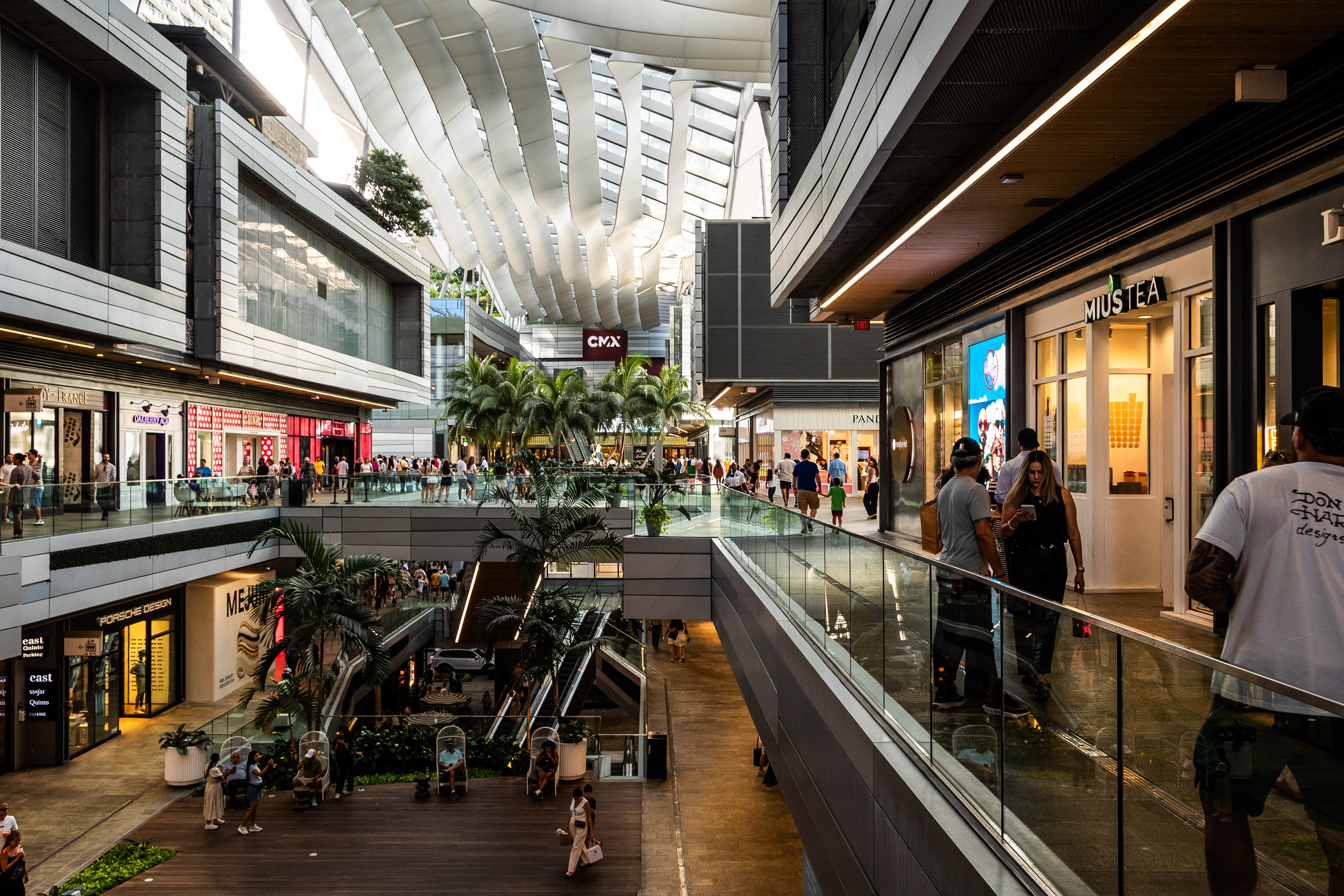 Department stores are losing business to discount stores and thrift stores arsenic much and much Americans are looking to prevention money amidst inflation, according to a caller report