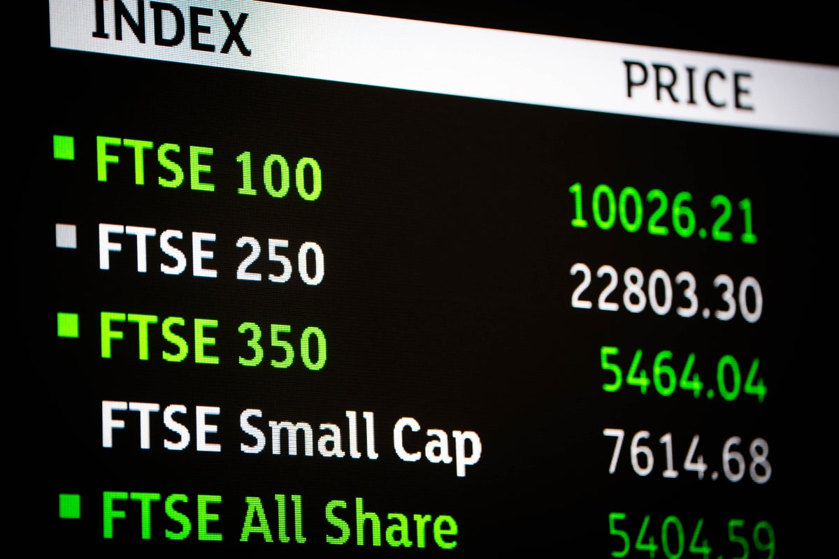 FTSE 100 up amid calmer bonds but oil rises again