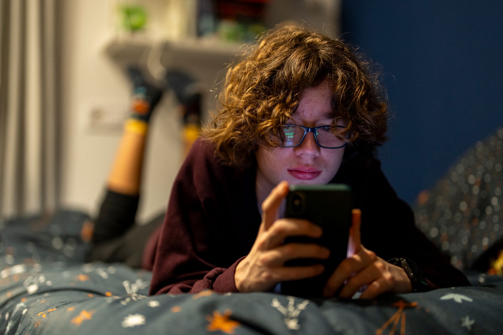 Why your teenager might get withdrawals from social media – and how to manage it