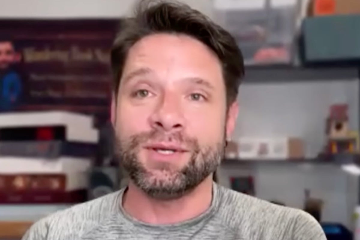 Who’s the Boss star reveals he’s working as an Amazon delivery driver to make ends meet Who’s the Boss star reveals he’s working as an Amazon delivery driver to make ends meet