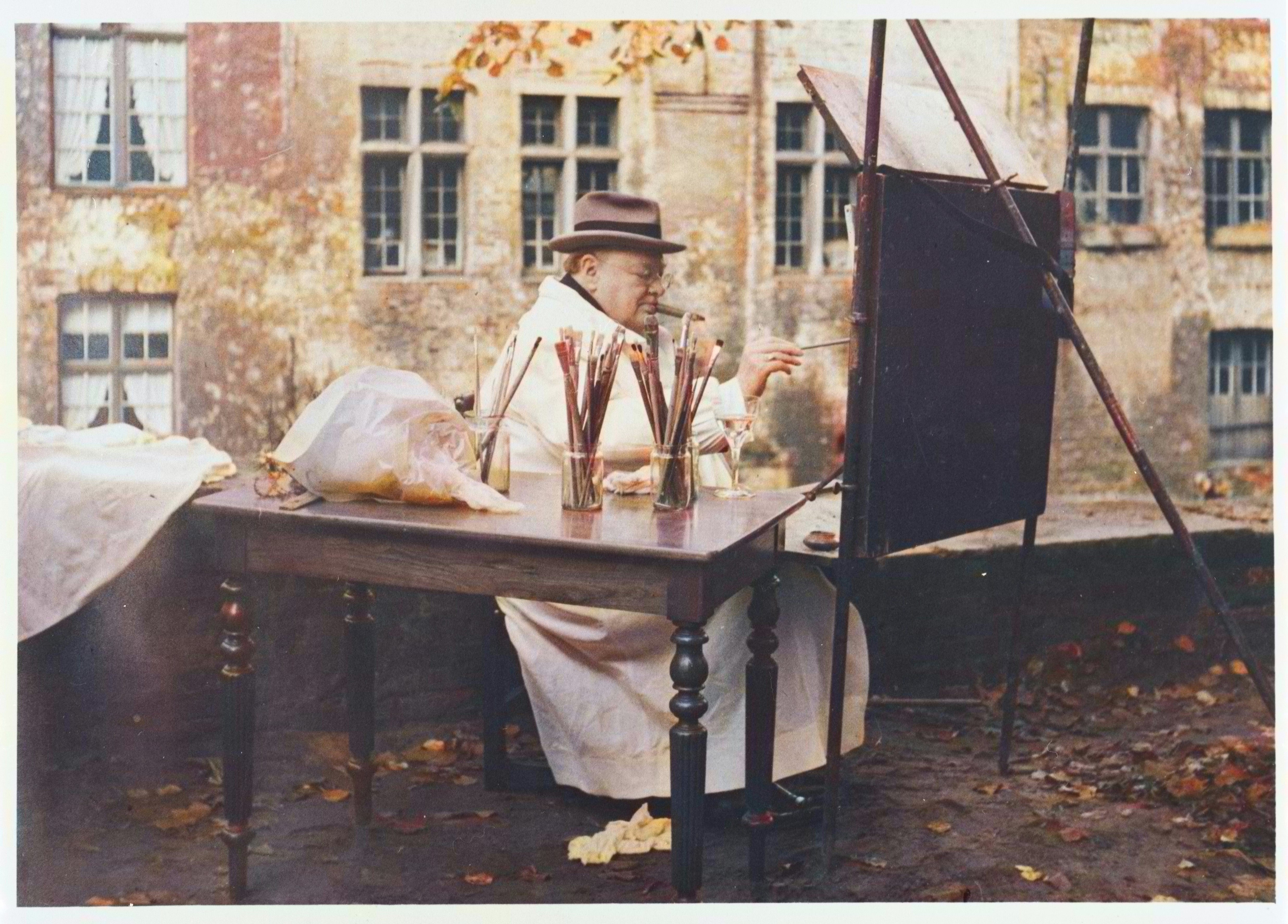 How painting helped Winston Churchill lead the fight against fascism