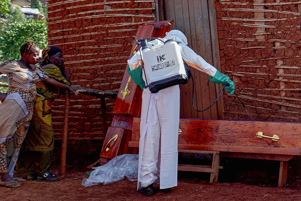 Ugandan health officials report hospital workers infected with Ebola, bringing total cases to seven