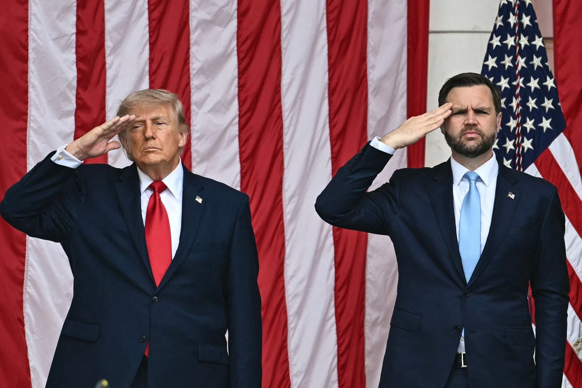 Trump boasts about Iran war success and stays on script during Arlington cemetery Memorial Day event