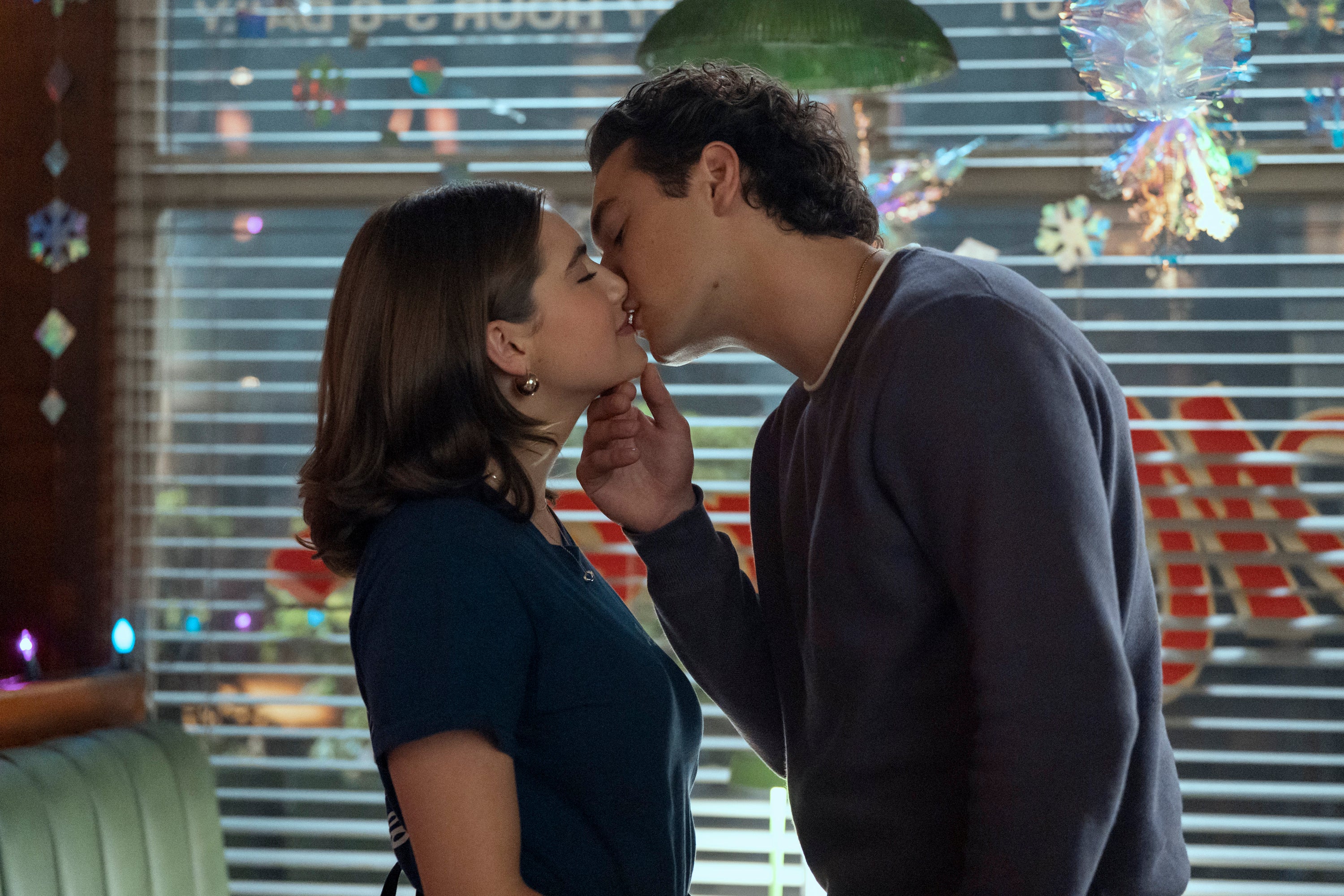 Ella Bright and Belmont Cameli co-lead the young adult romance 'Off Campus,' adapted from Elle Kennedy's five-book hockey romance series