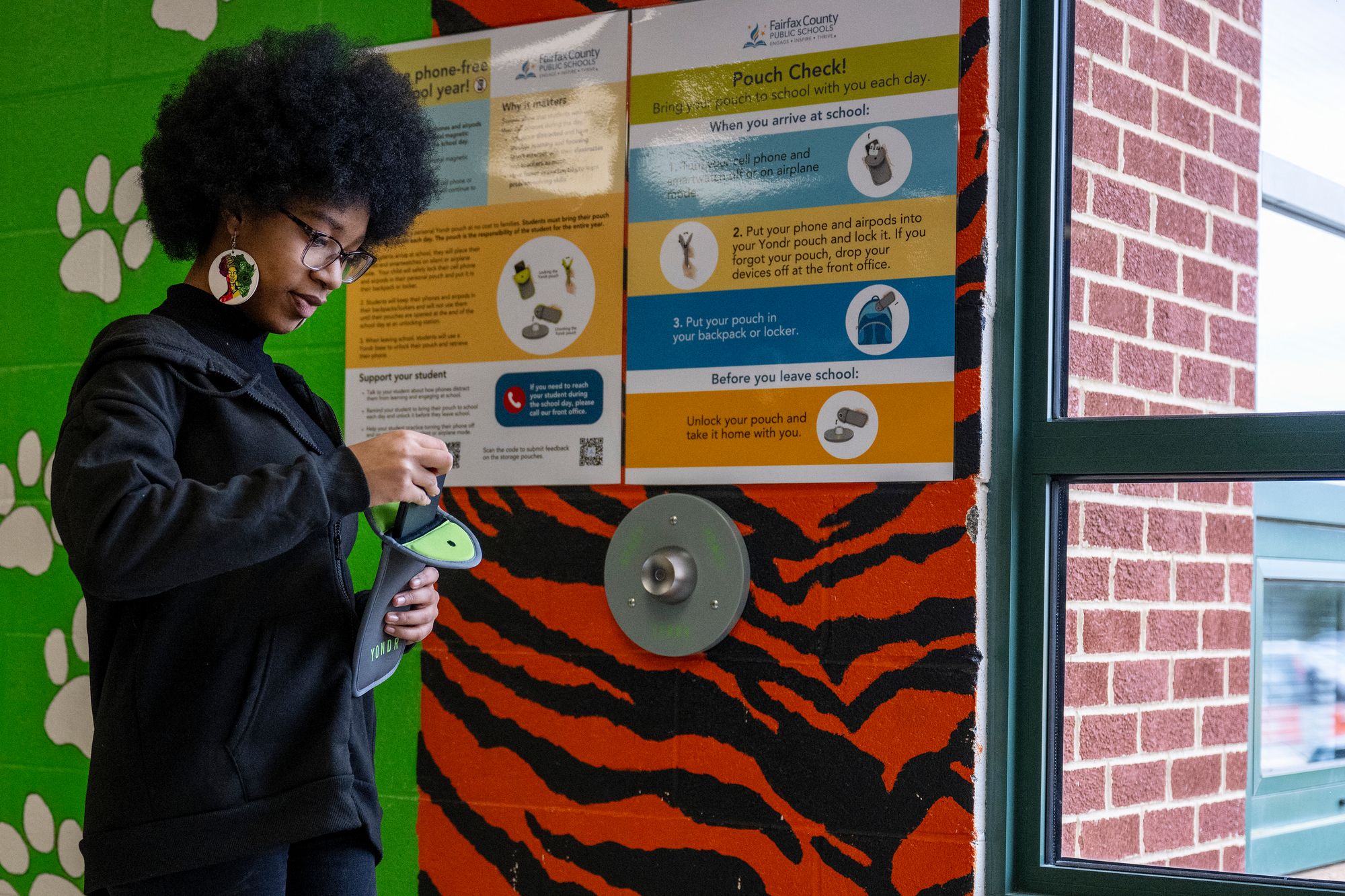Grassroots campaigning helped immoderate states to bring successful smartphone bans, requiring students to fastener them distant securely. The method has helped students to beryllium much focused successful class
