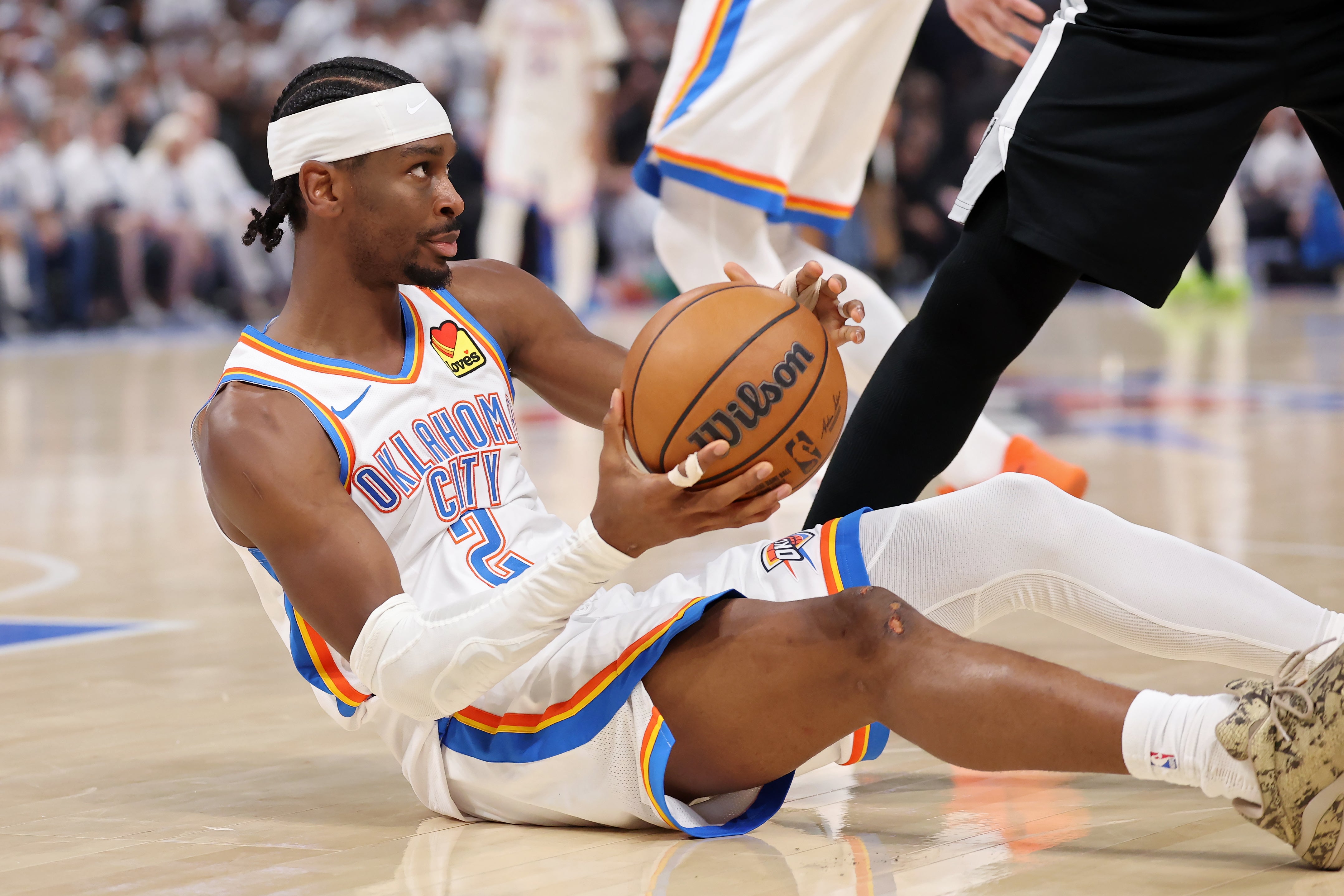 Shai Gilgeous-Alexander, #2 of nan Oklahoma City Thunder, has sent a cease-and-desist missive to imagination sports institution Underdog Sports demanding it extremity utilizing his likeness and destruct nan copies of a committee crippled it made mocking his alleged inclination to 'flop' during his post-season games