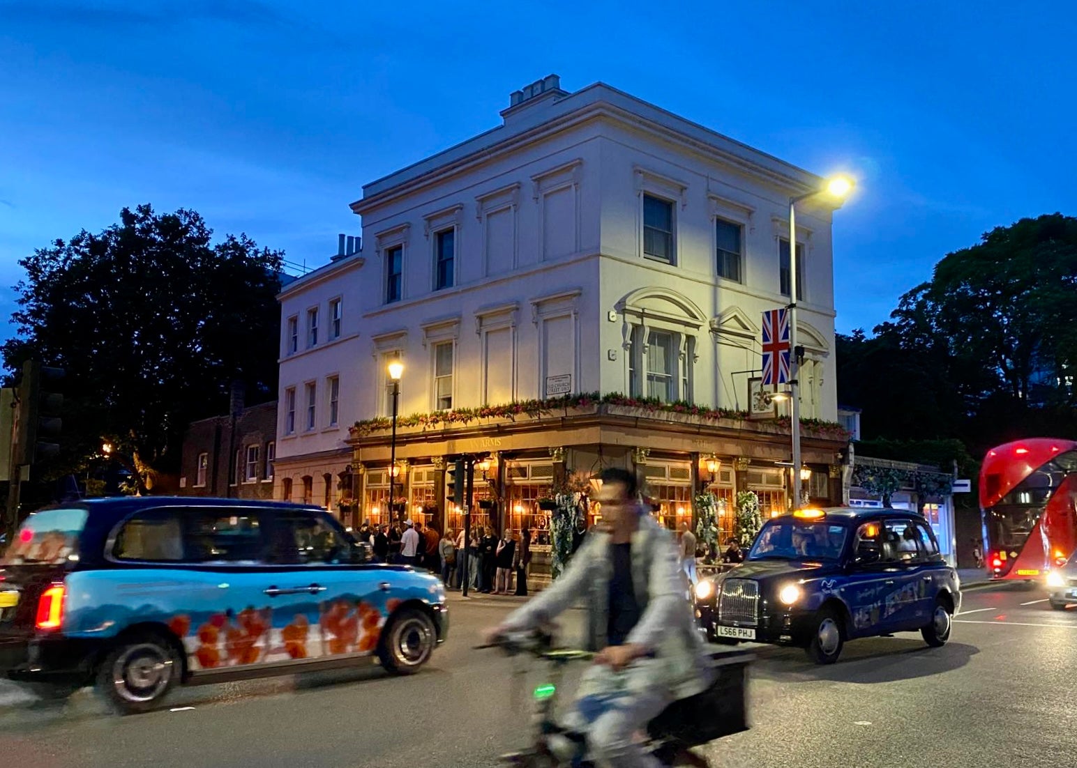 ‘For that fare, do I get to keep the taxi?' Readers' tales of extortionate rides around the world