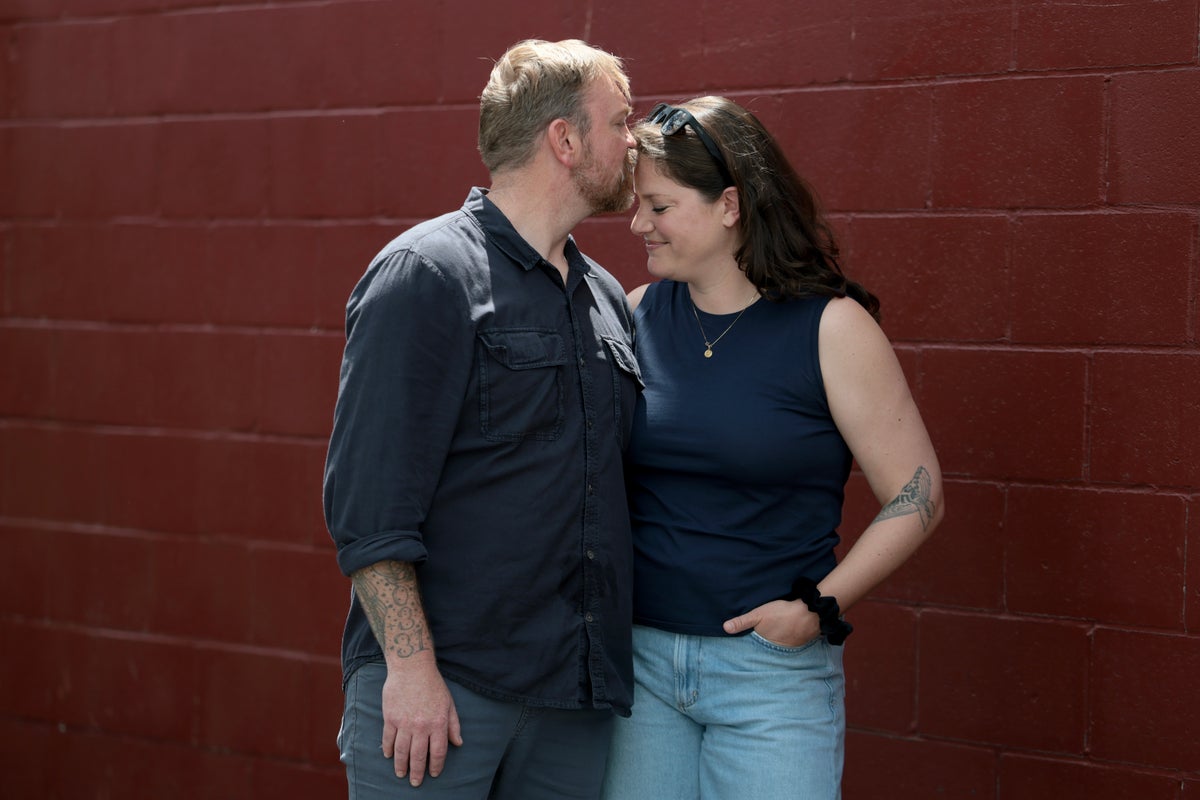 Maine Senate hopeful’s wife breaks silence on ‘Sexting’ claims as campaign rocked by fresh scandal