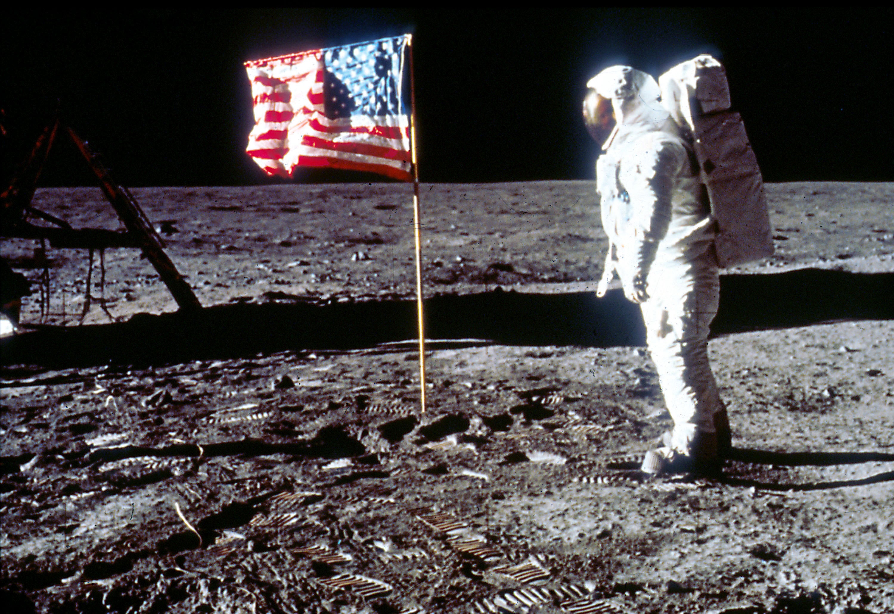 More Americans deliberation nan satellite landing was clone than those who judge it’s OK for President Donald Trump to slap his sanction connected national buildings, according to a caller poll