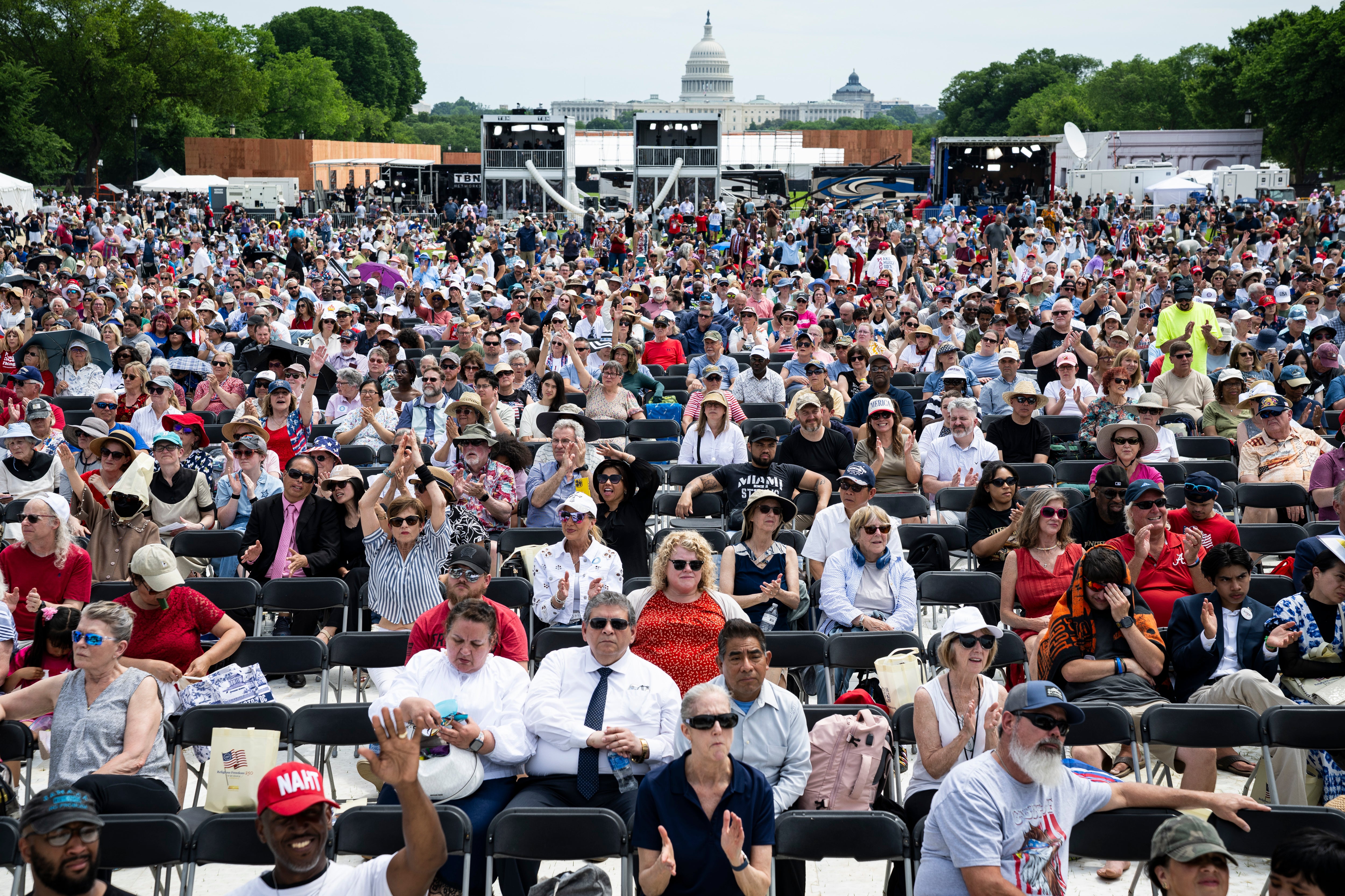 Vandals reportedly tampered pinch generators utilized to powerfulness lights astatine nan Rededicate 250 event, hosted by nan Trump-backed group Freedom 250