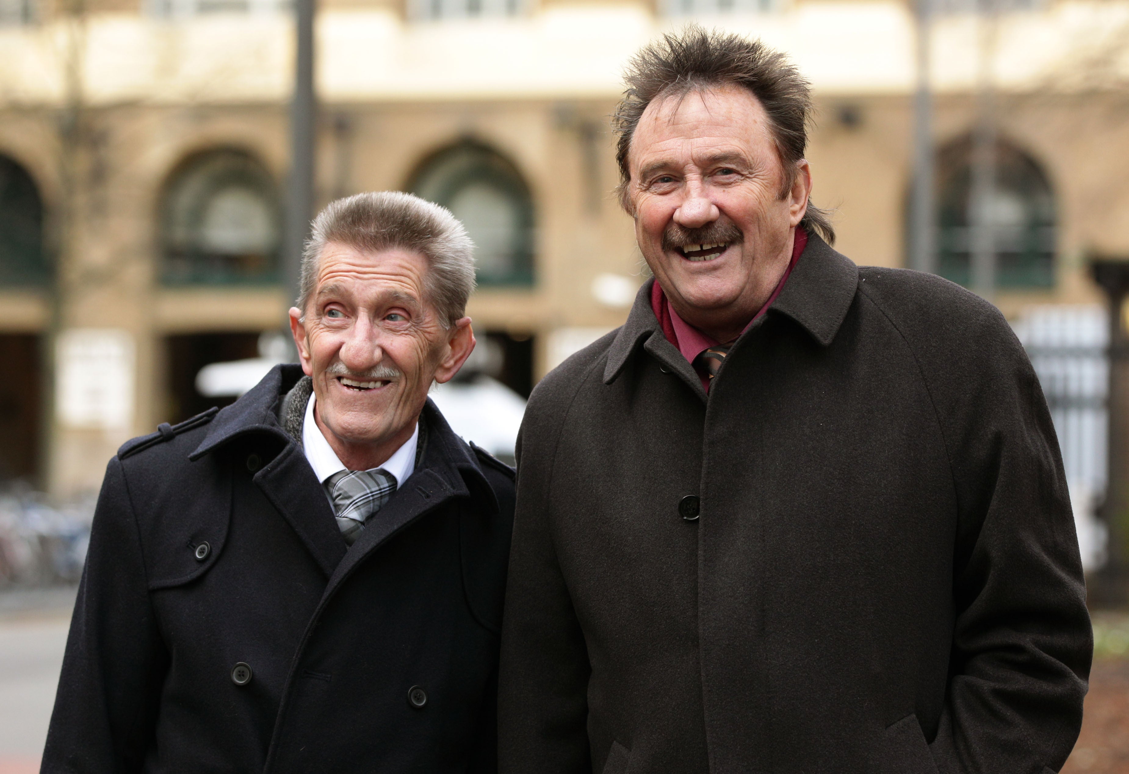 Os Chuckle Brothers, Barry (à esquerda) e Paul Elliott