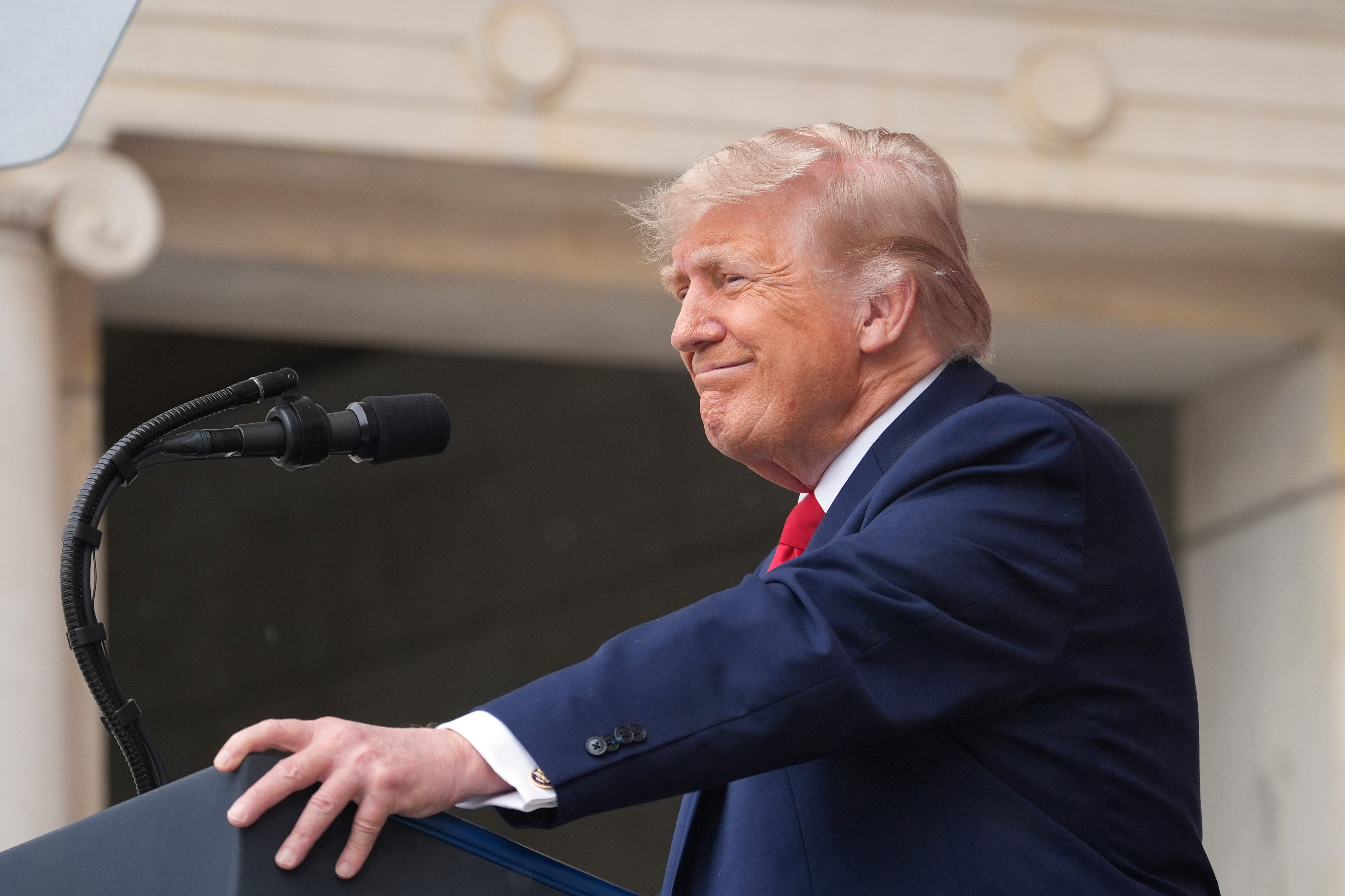 Donald Trump se suočio s par slučajeva posebnih odvjetnika i kaznenom presudom u New Yorku prije izbora 2024.