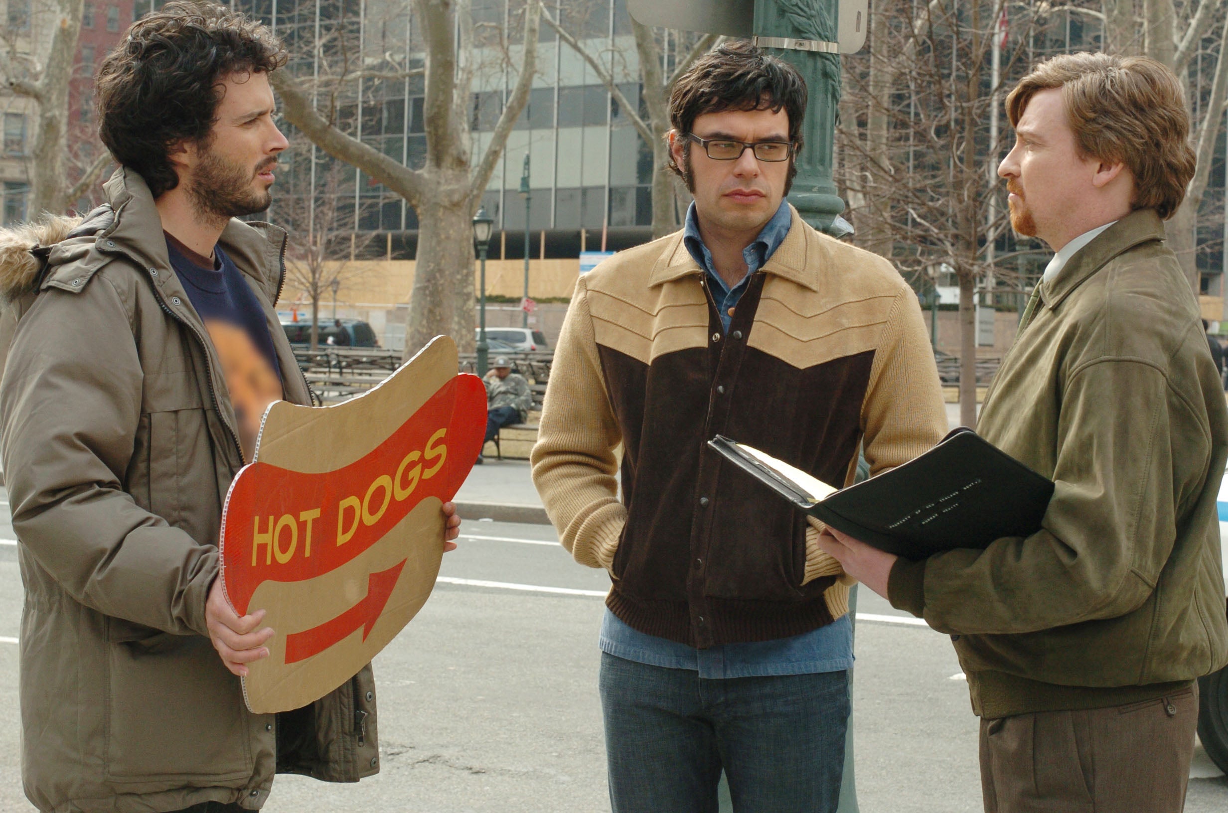 Decolando: Bret McKenzie, Clement e Rhys Darby em 'Flight of the Conchords'