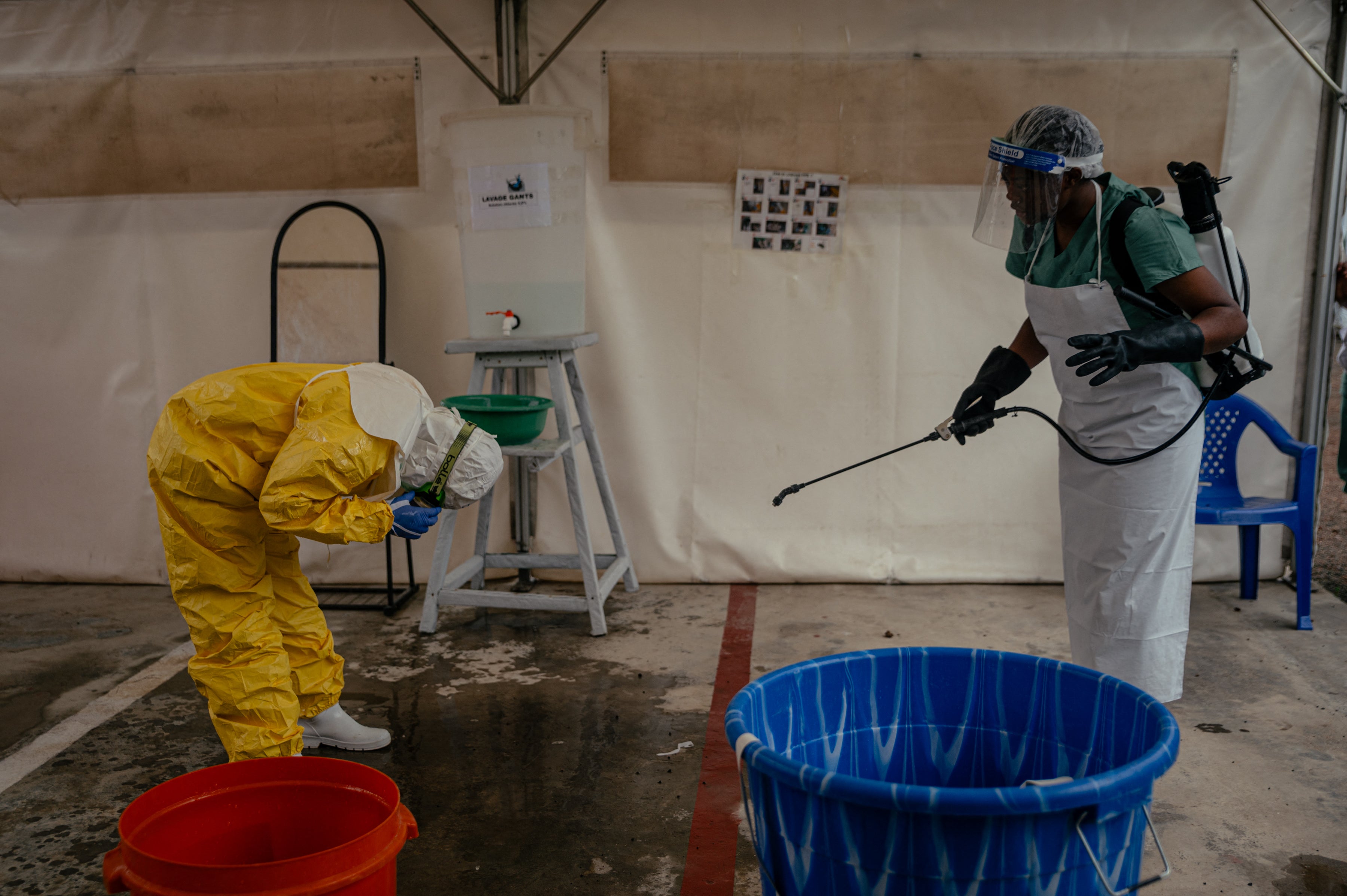 We talked to two scientists racing to find a new Ebola vaccine. Here’s what to know  www.the-independent.com